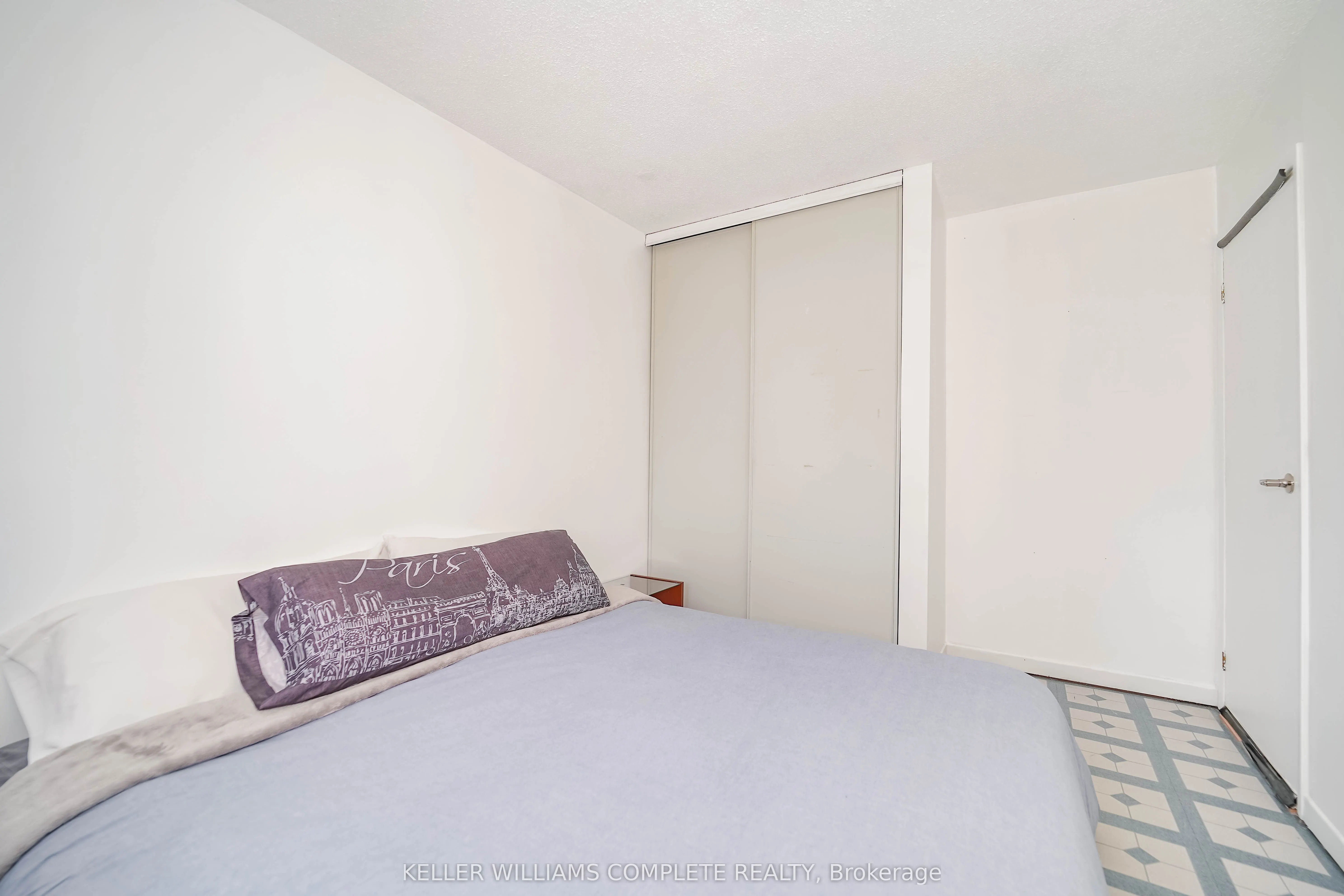 98 Falconer Drive, #51