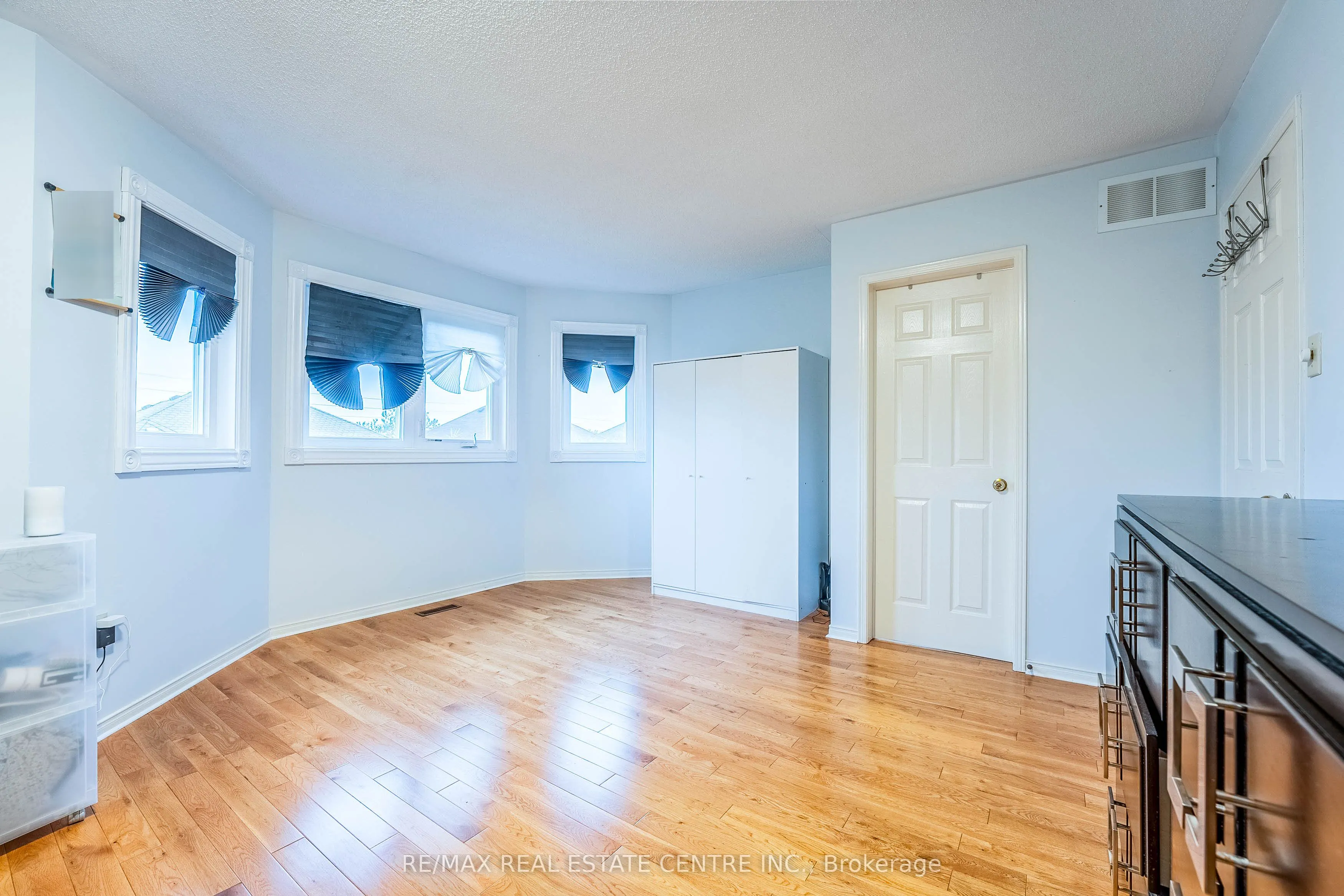 5202 Buttermill Court