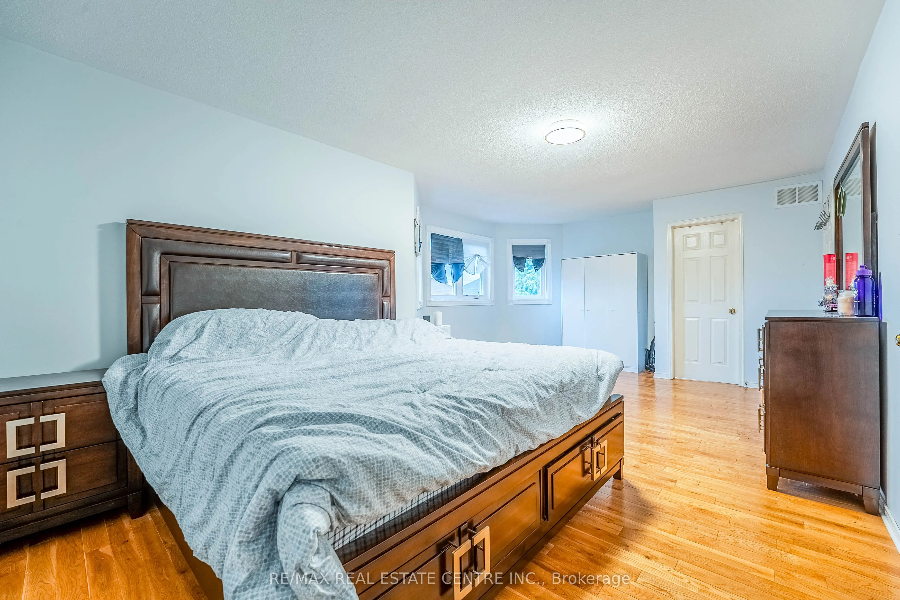 5202 Buttermill Court