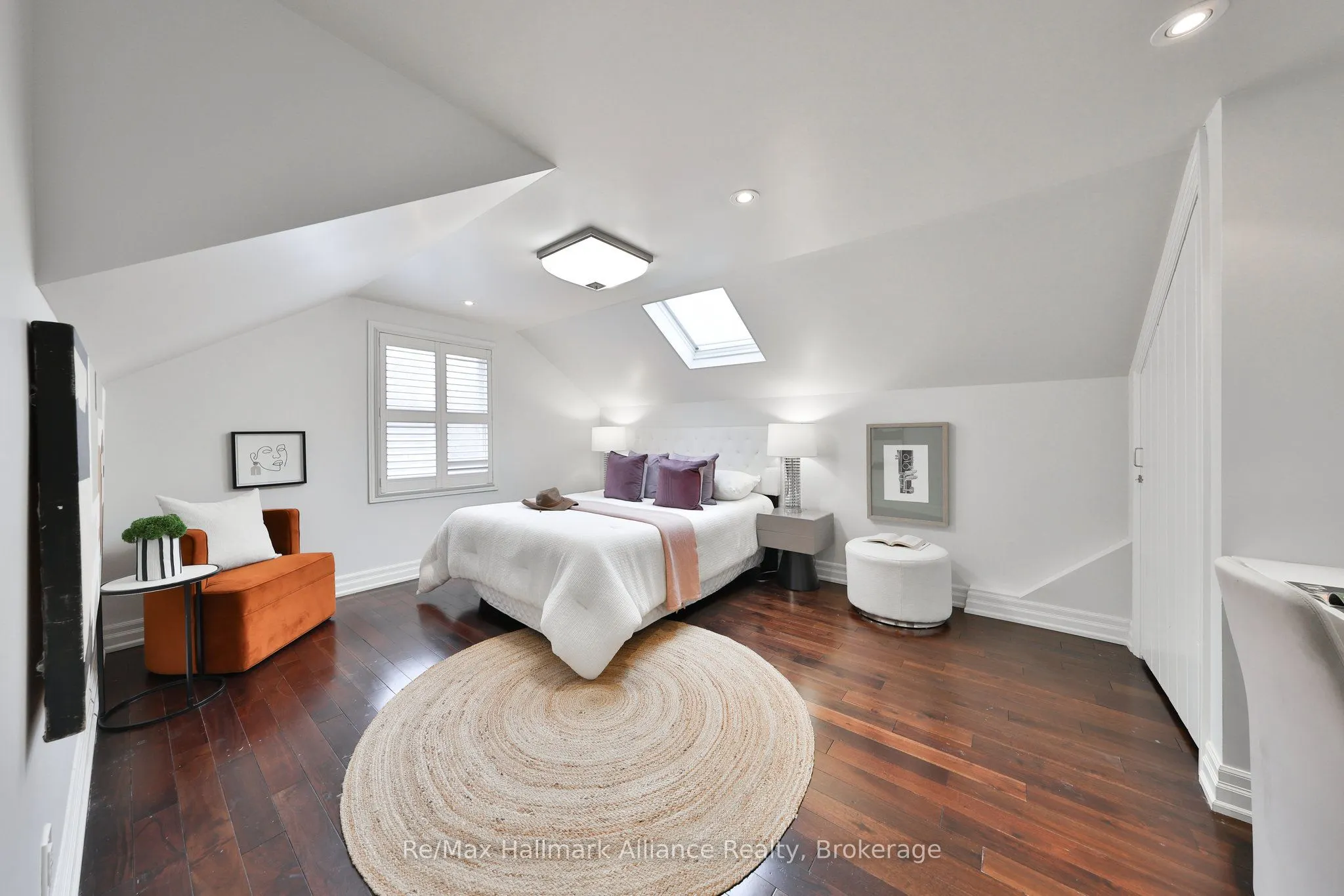 1207 Linbrook Road