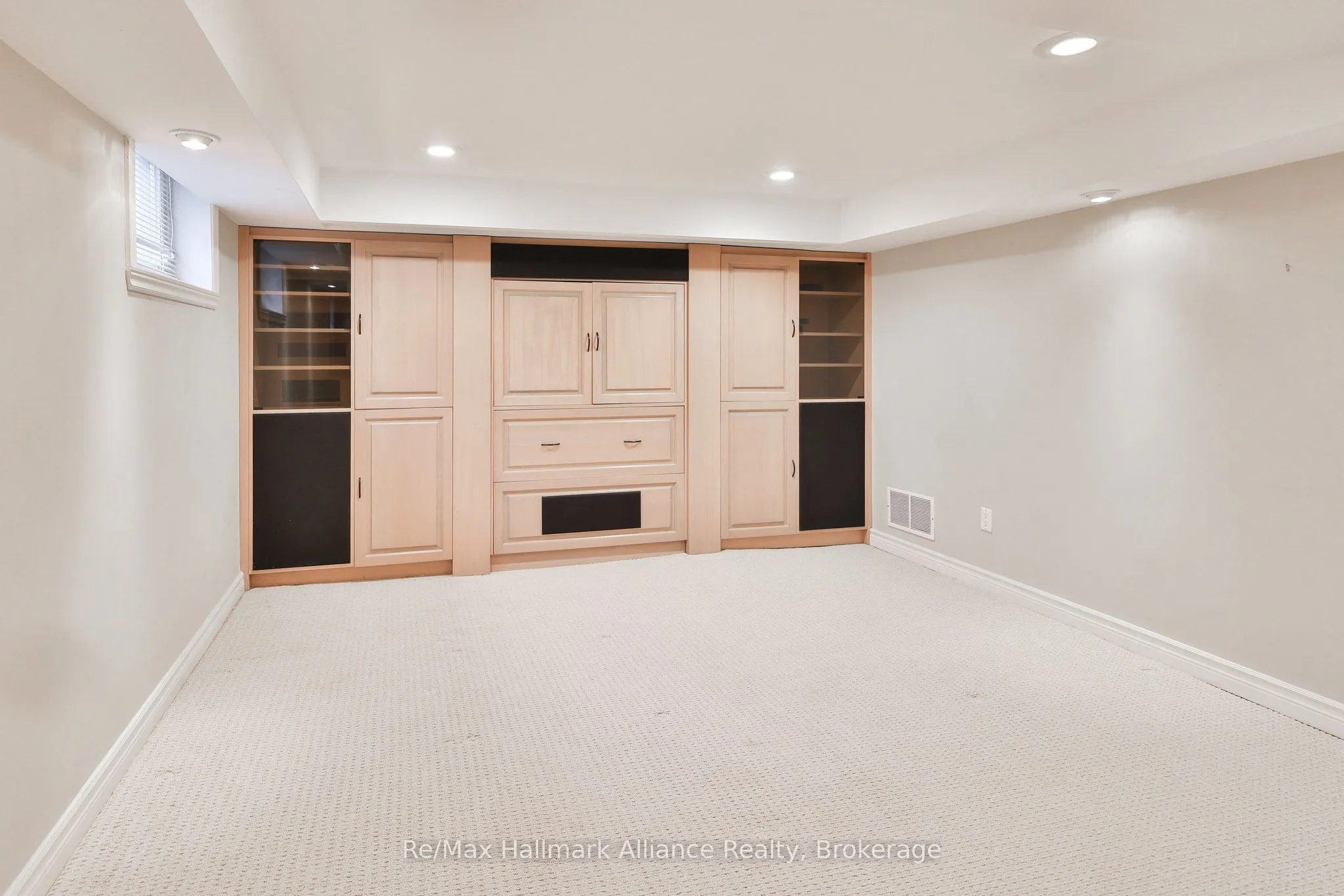 1207 Linbrook Road