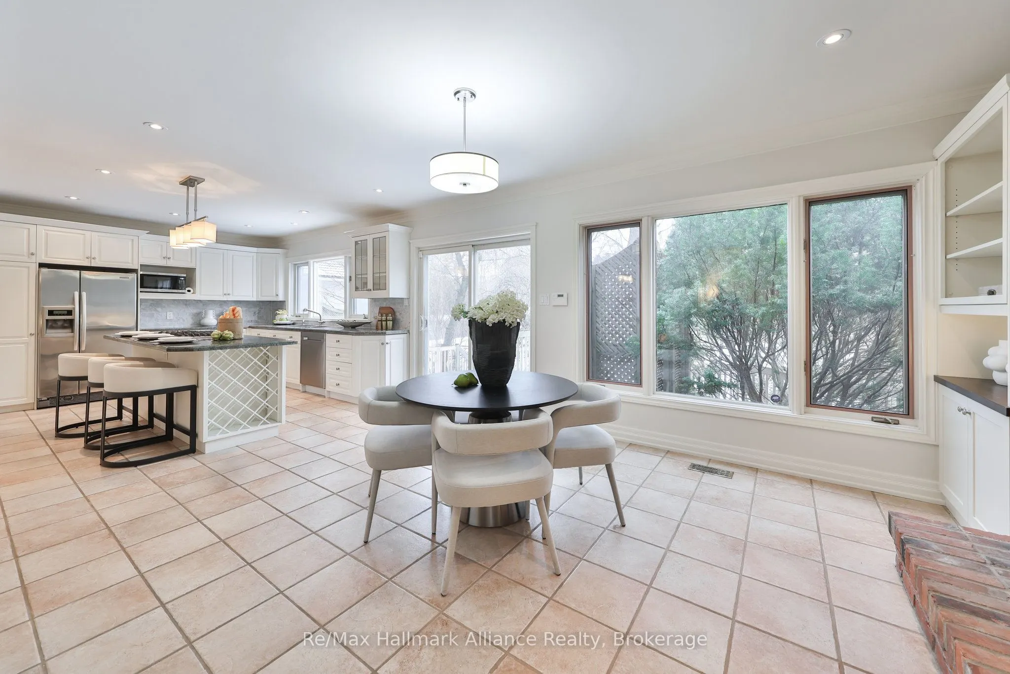 1207 Linbrook Road