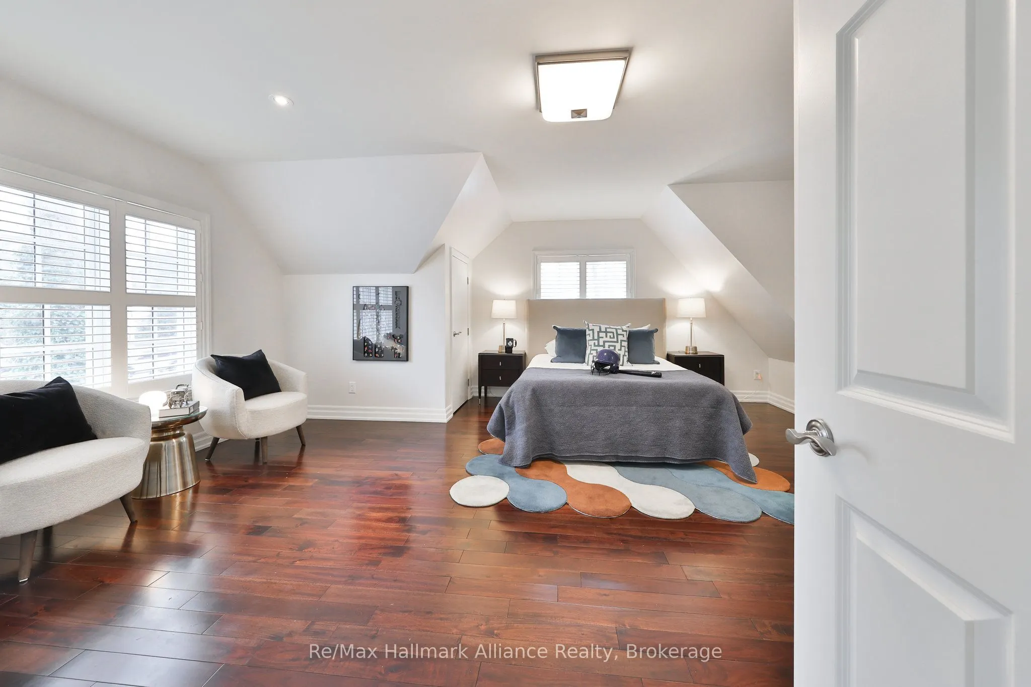 1207 Linbrook Road