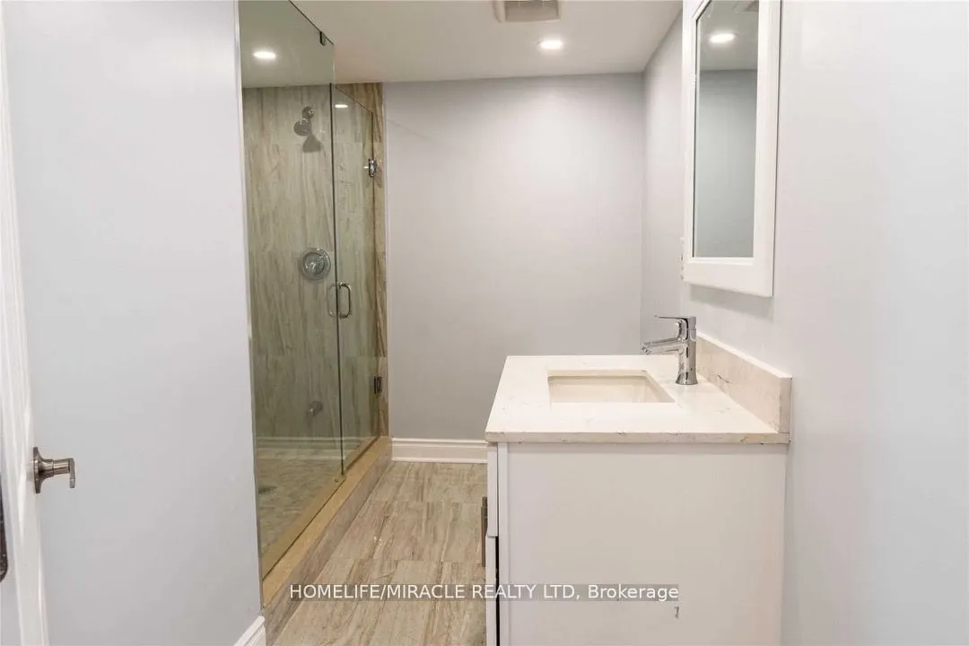 3361 The Credit Woodlands
