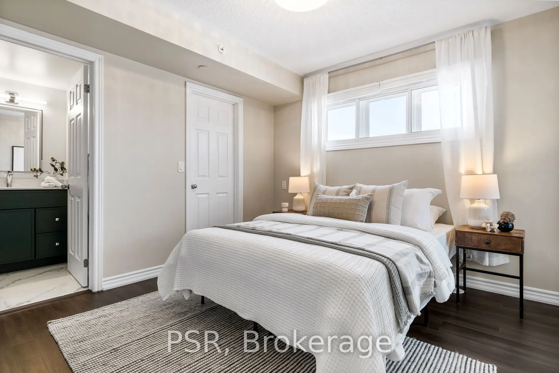 40 Carnation Avenue, #117