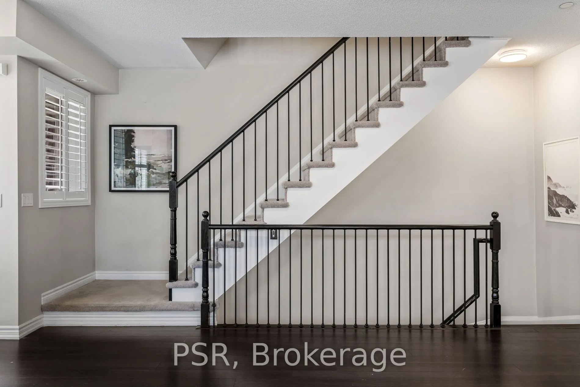 40 Carnation Avenue, #117