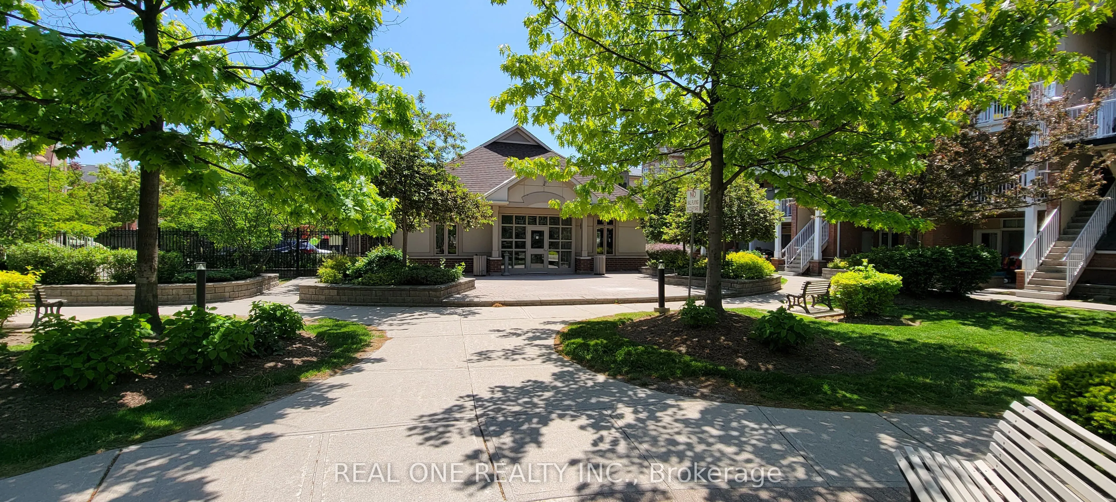 38 Gibson Avenue, #11