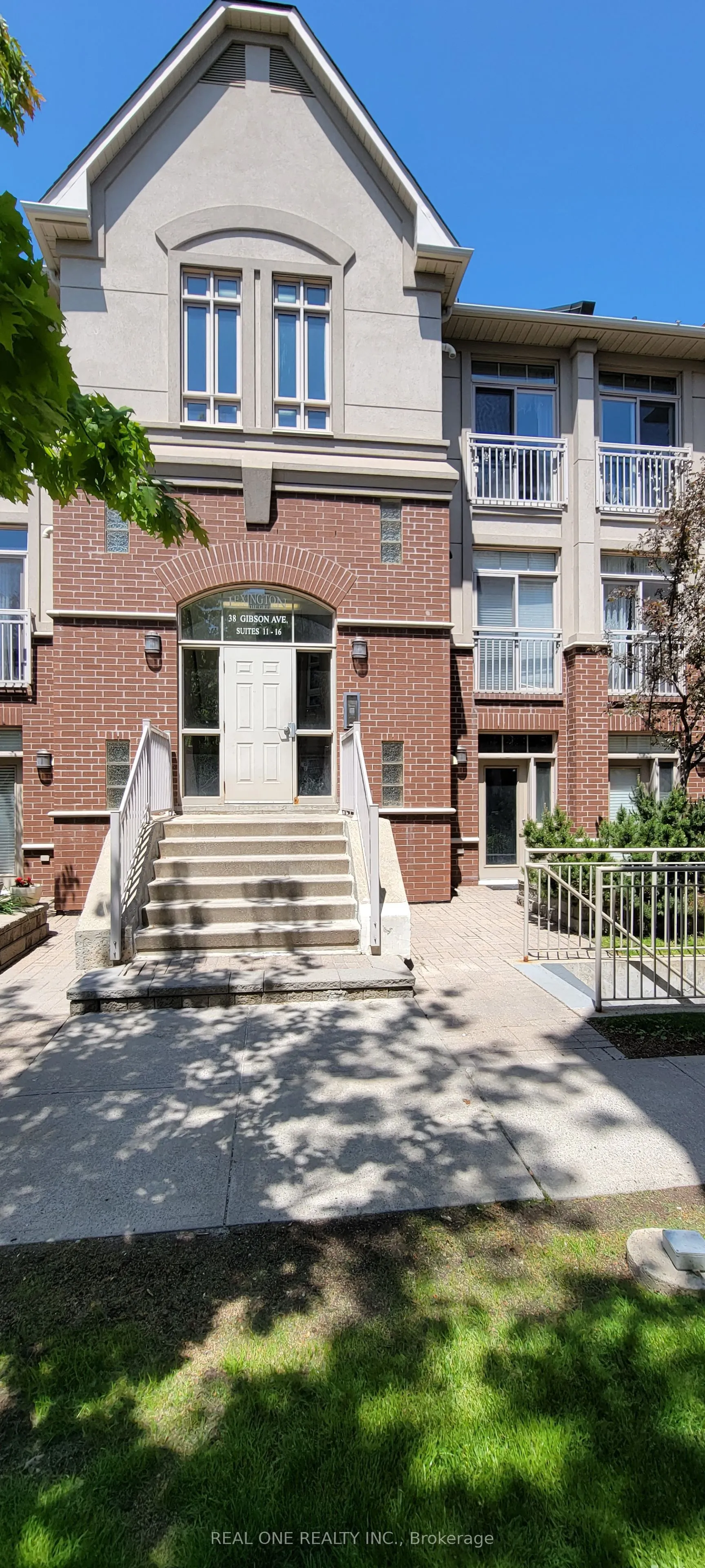 38 Gibson Avenue, #11