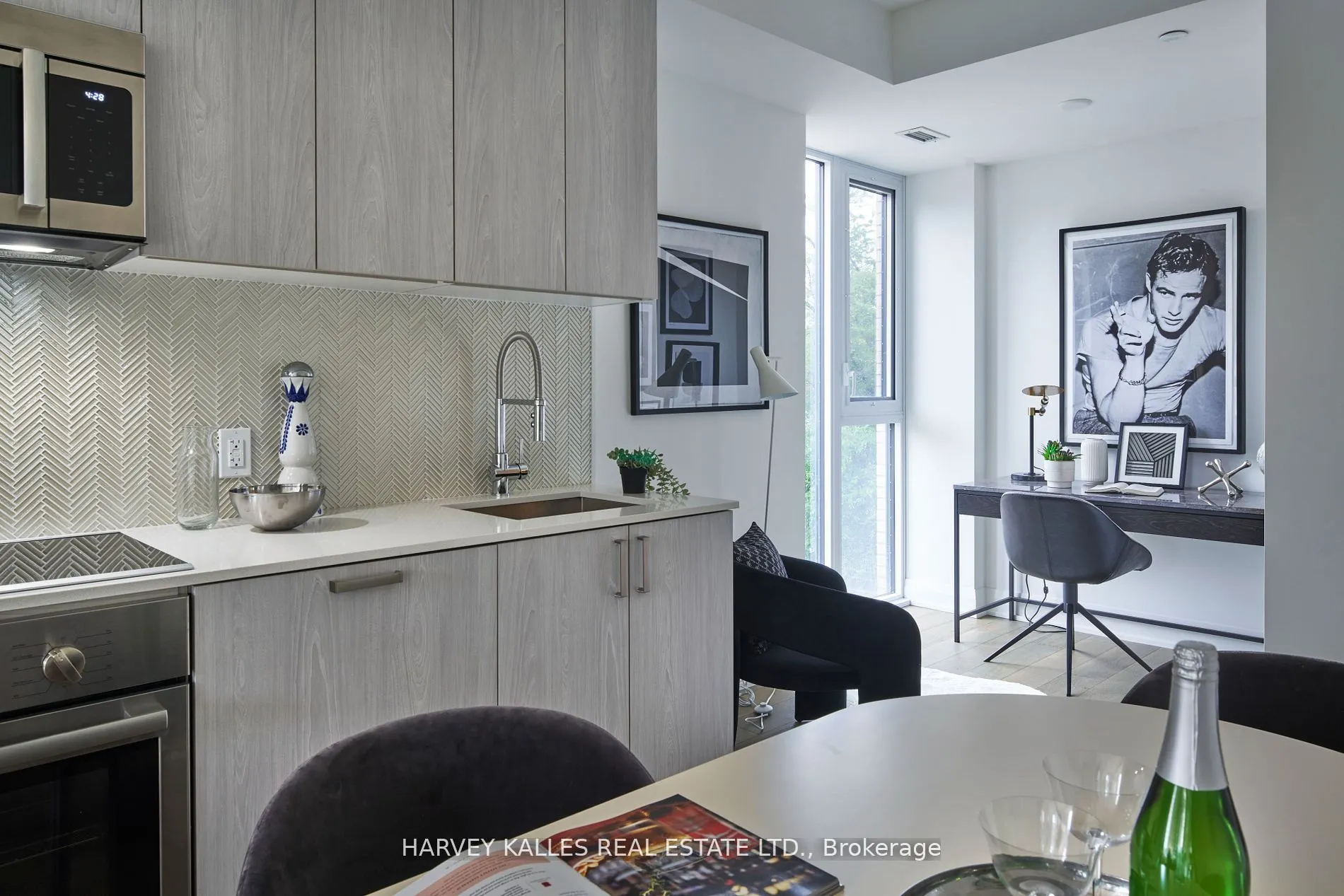 293 The Kingsway, #305