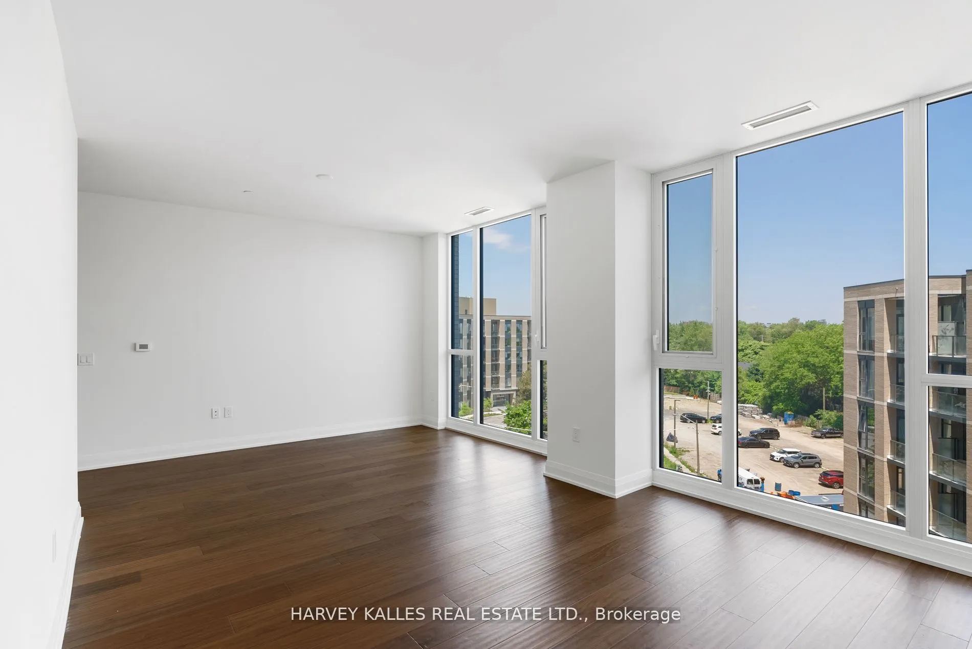 293 The Kingsway, #620
