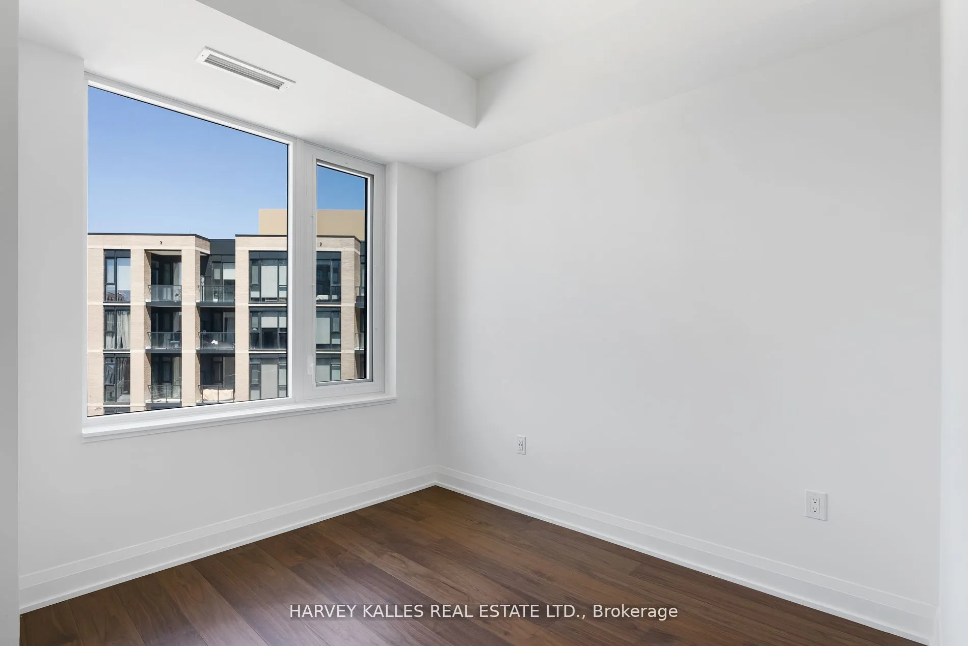 293 The Kingsway, #519