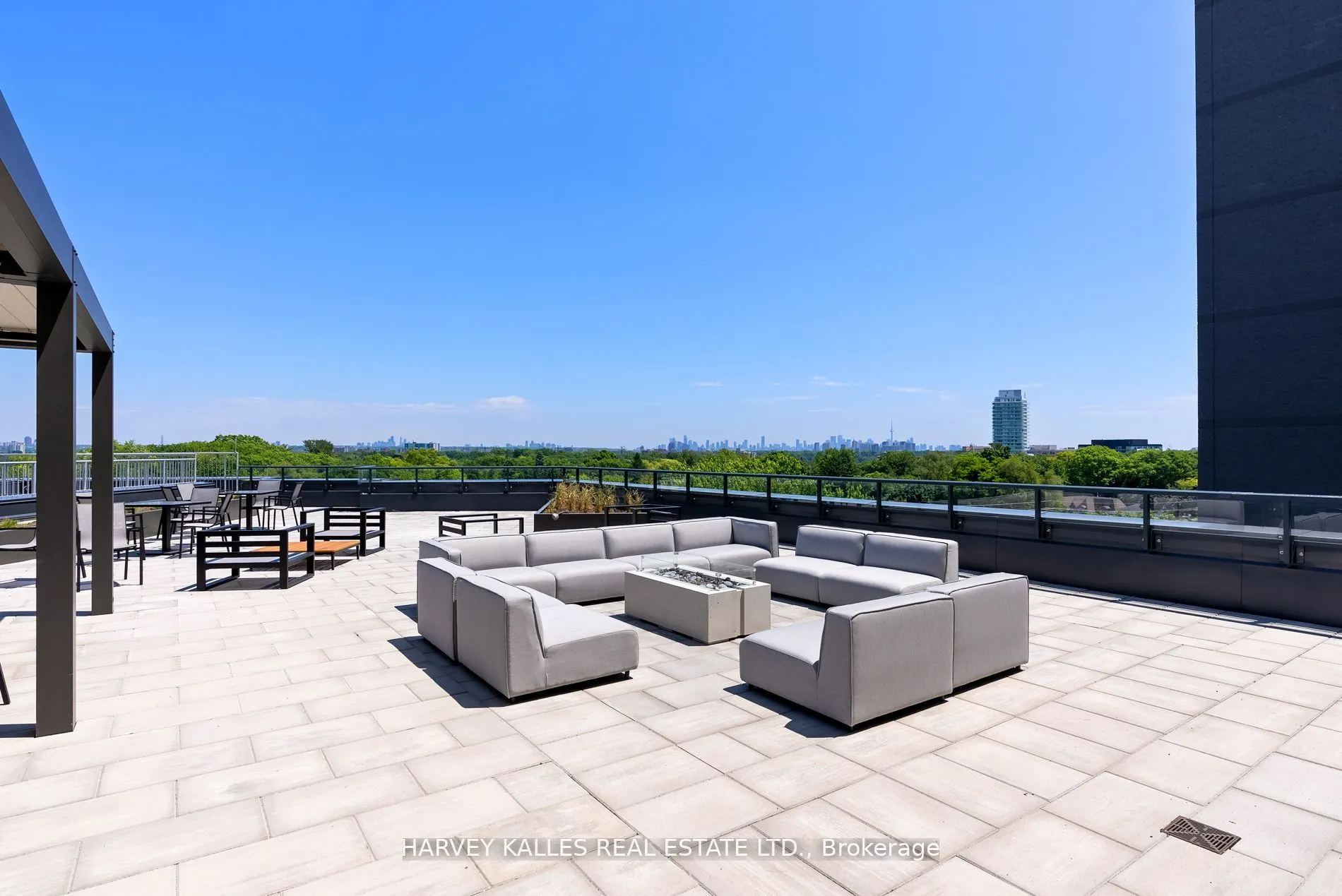 293 The Kingsway, #519