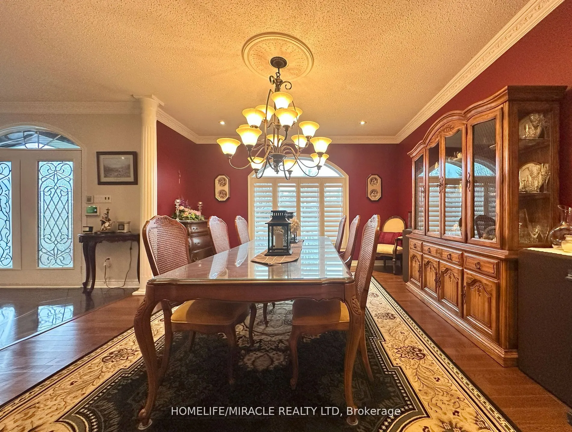 15 Rolling Meadow Drive