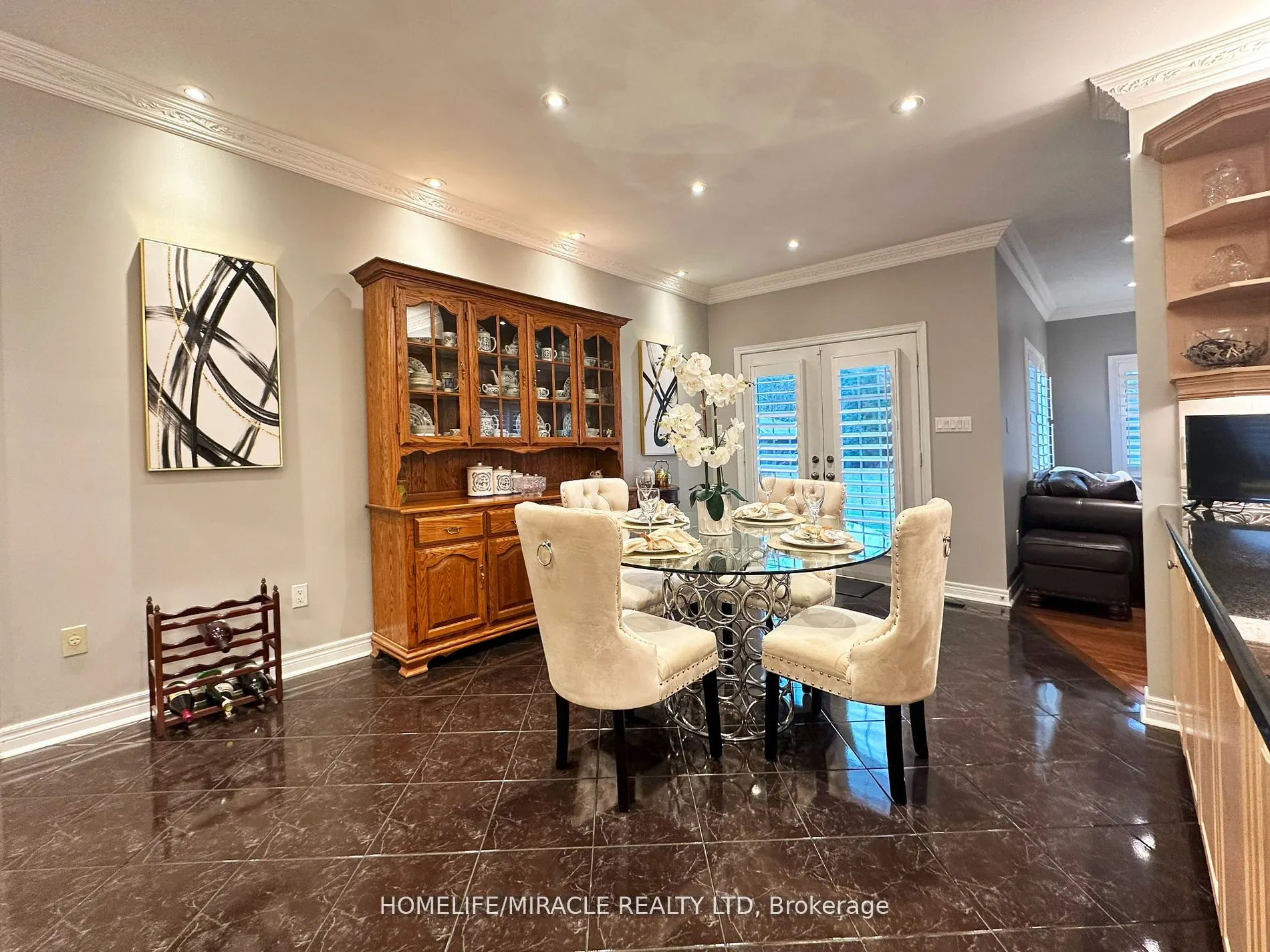 15 Rolling Meadow Drive