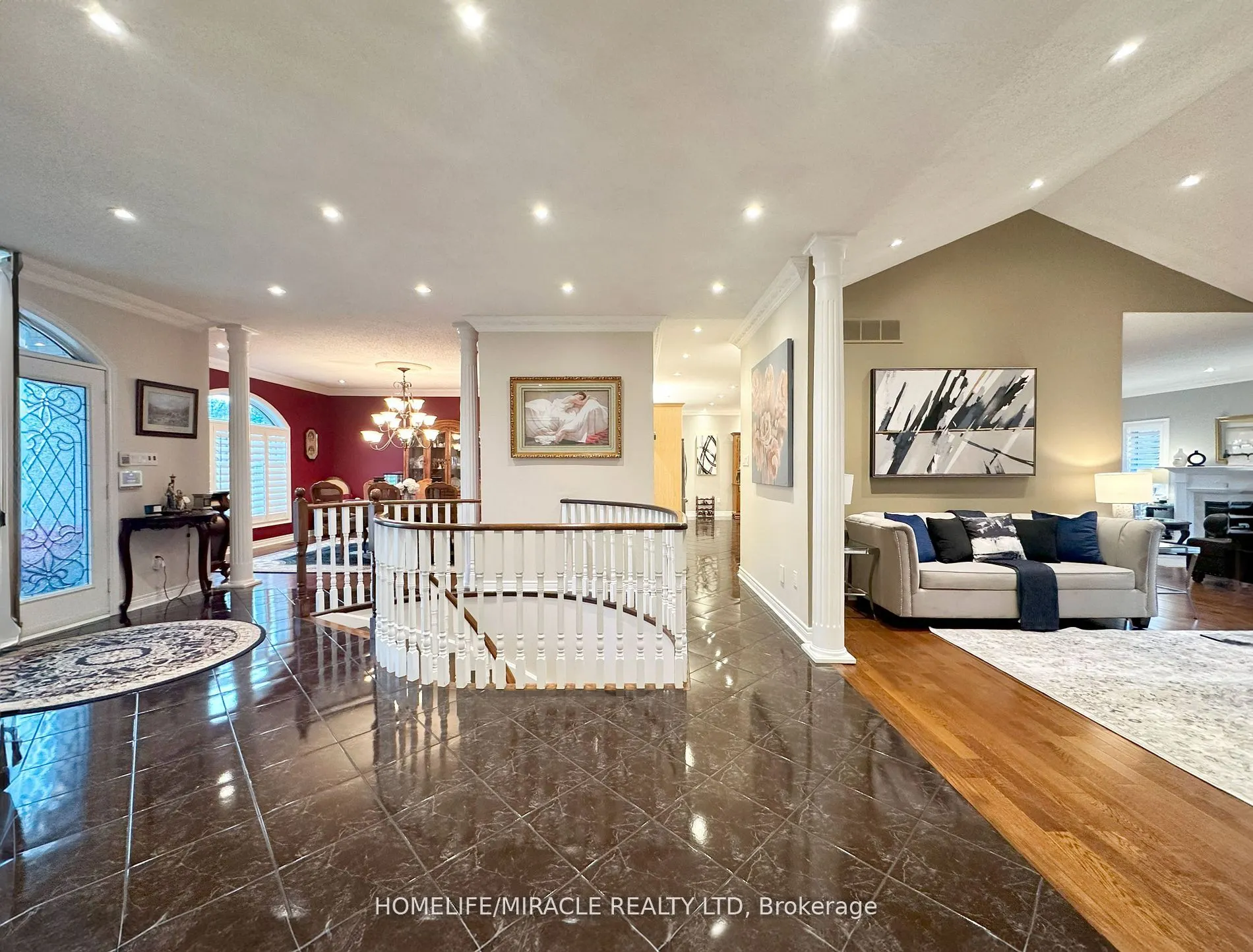 15 Rolling Meadow Drive