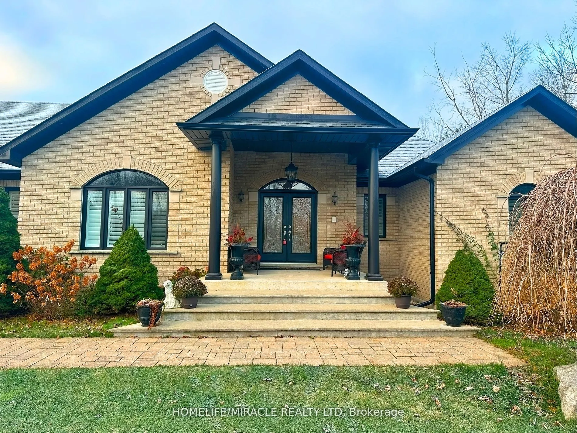 15 Rolling Meadow Drive