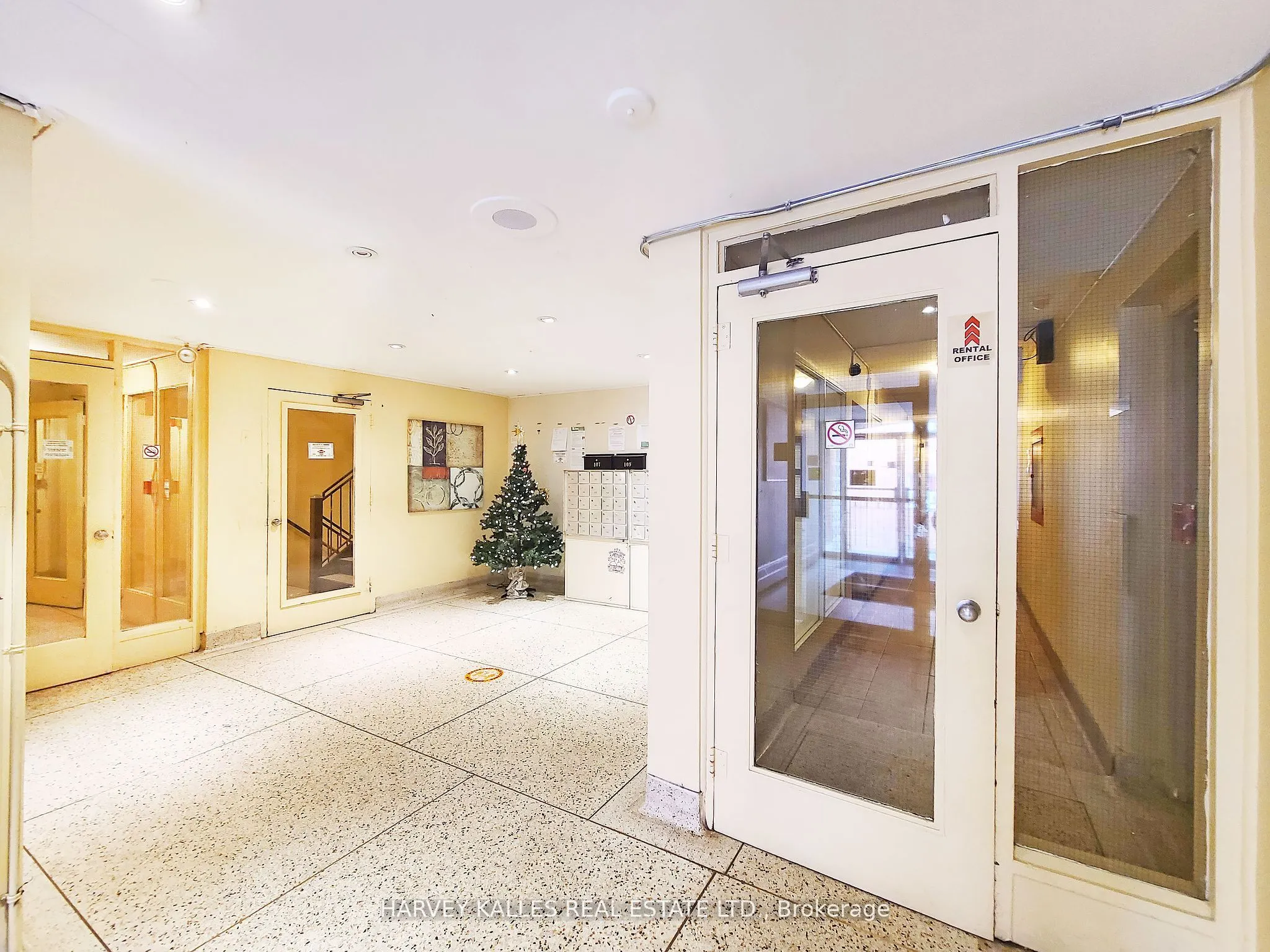 80 Blackfriar Avenue, #114