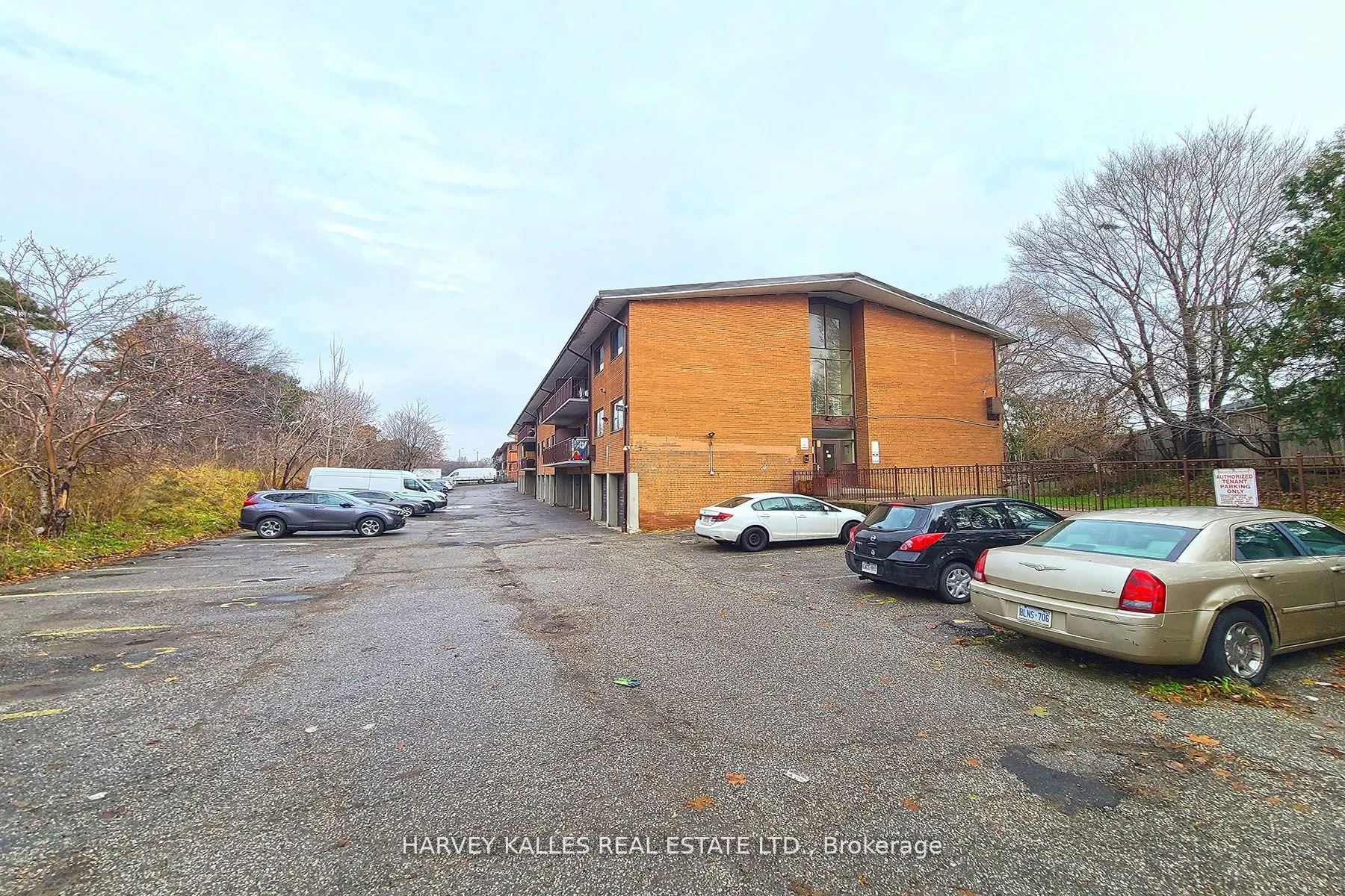 80 Blackfriar Avenue, #114
