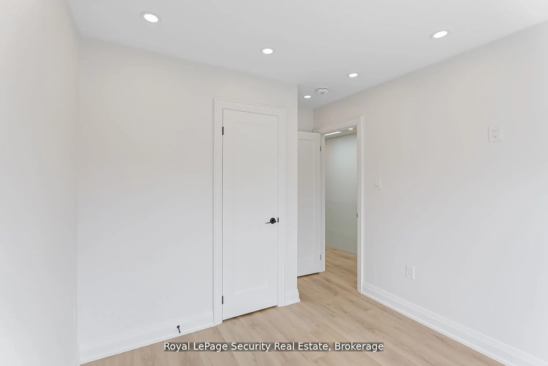706 Gladstone Avenue, #Lane