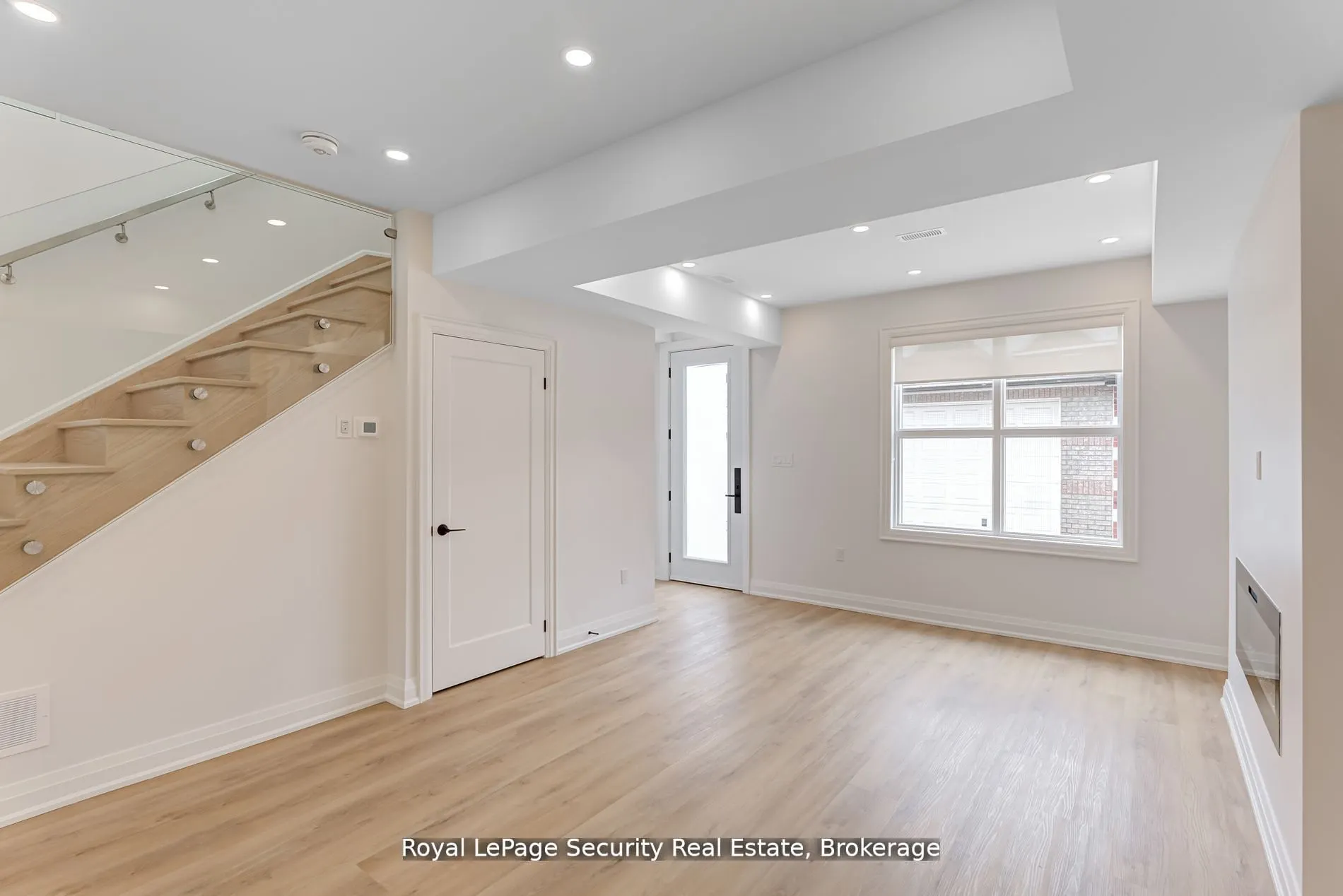 706 Gladstone Avenue, #Lane