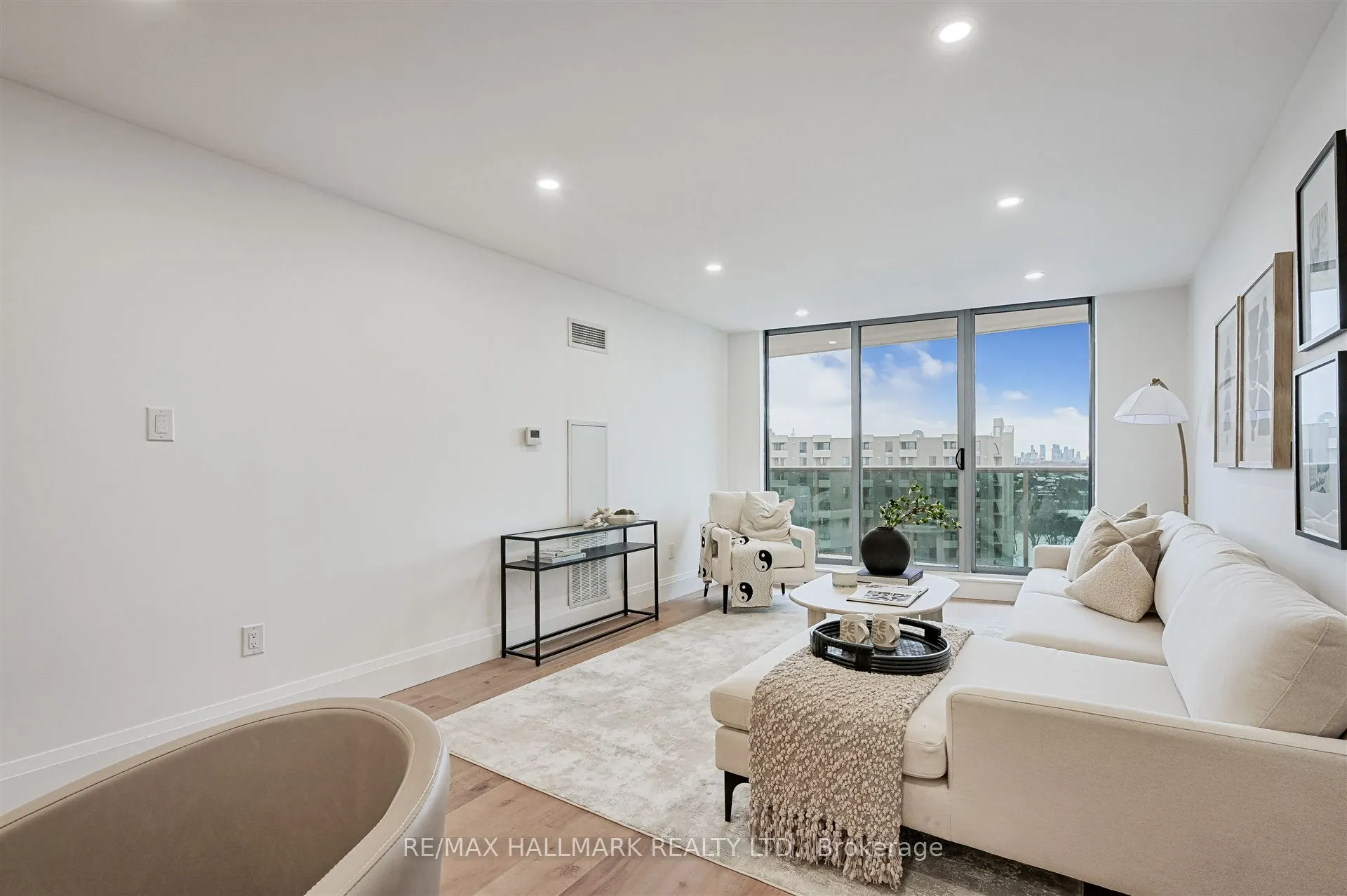 299 Mill Road, #1509