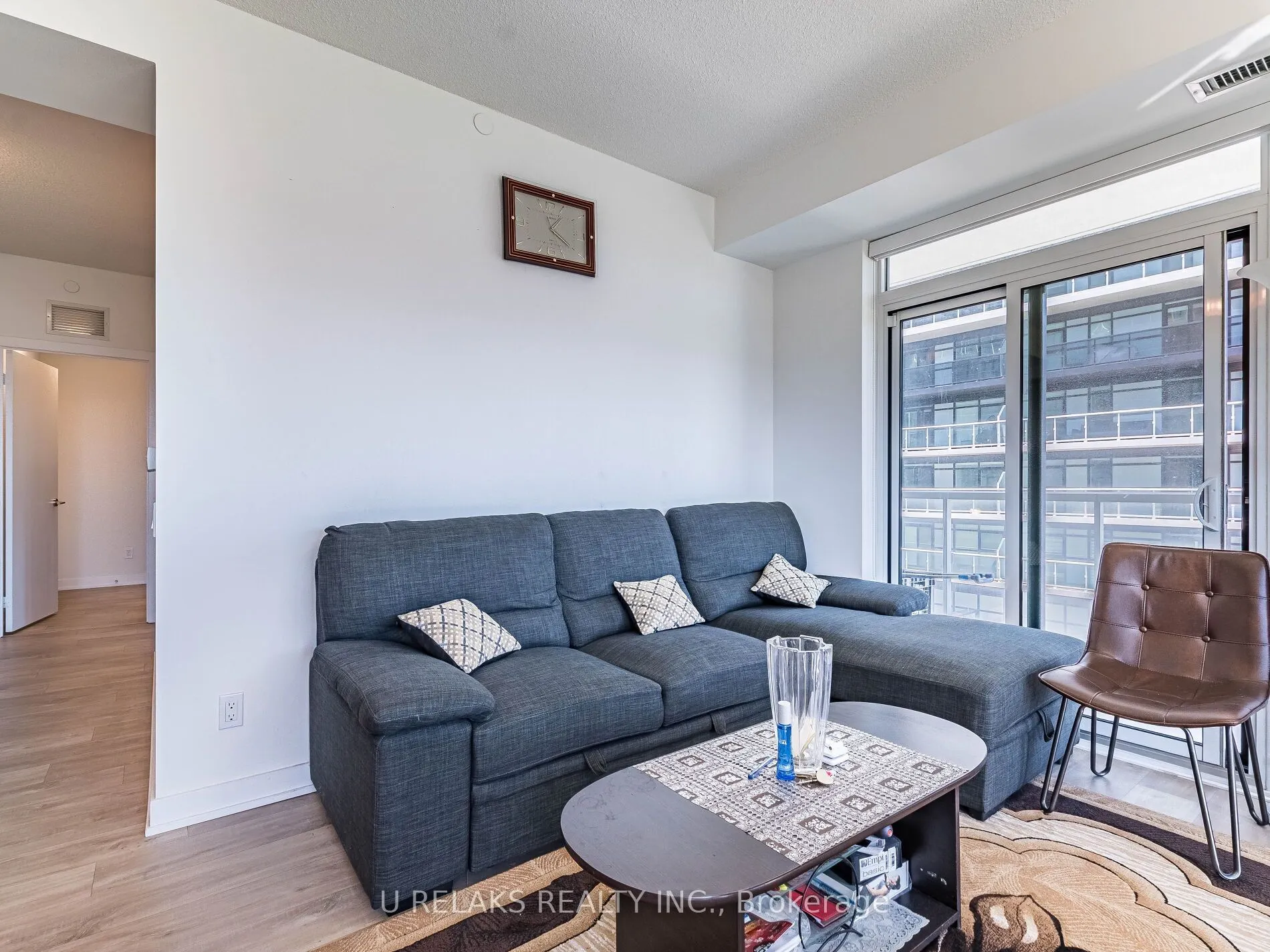 251 Manitoba Street, #715