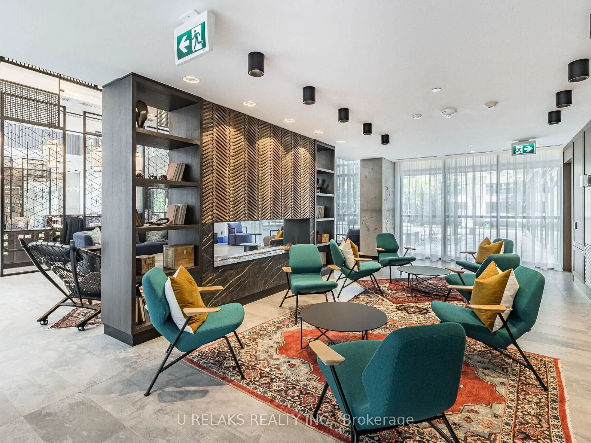 251 Manitoba Street, #715