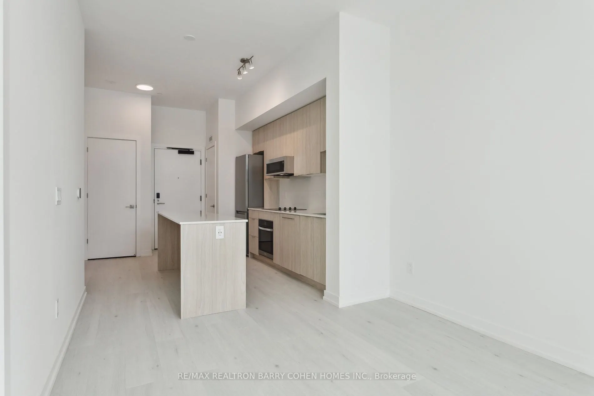 2501 Saw Whet Boulevard, #127