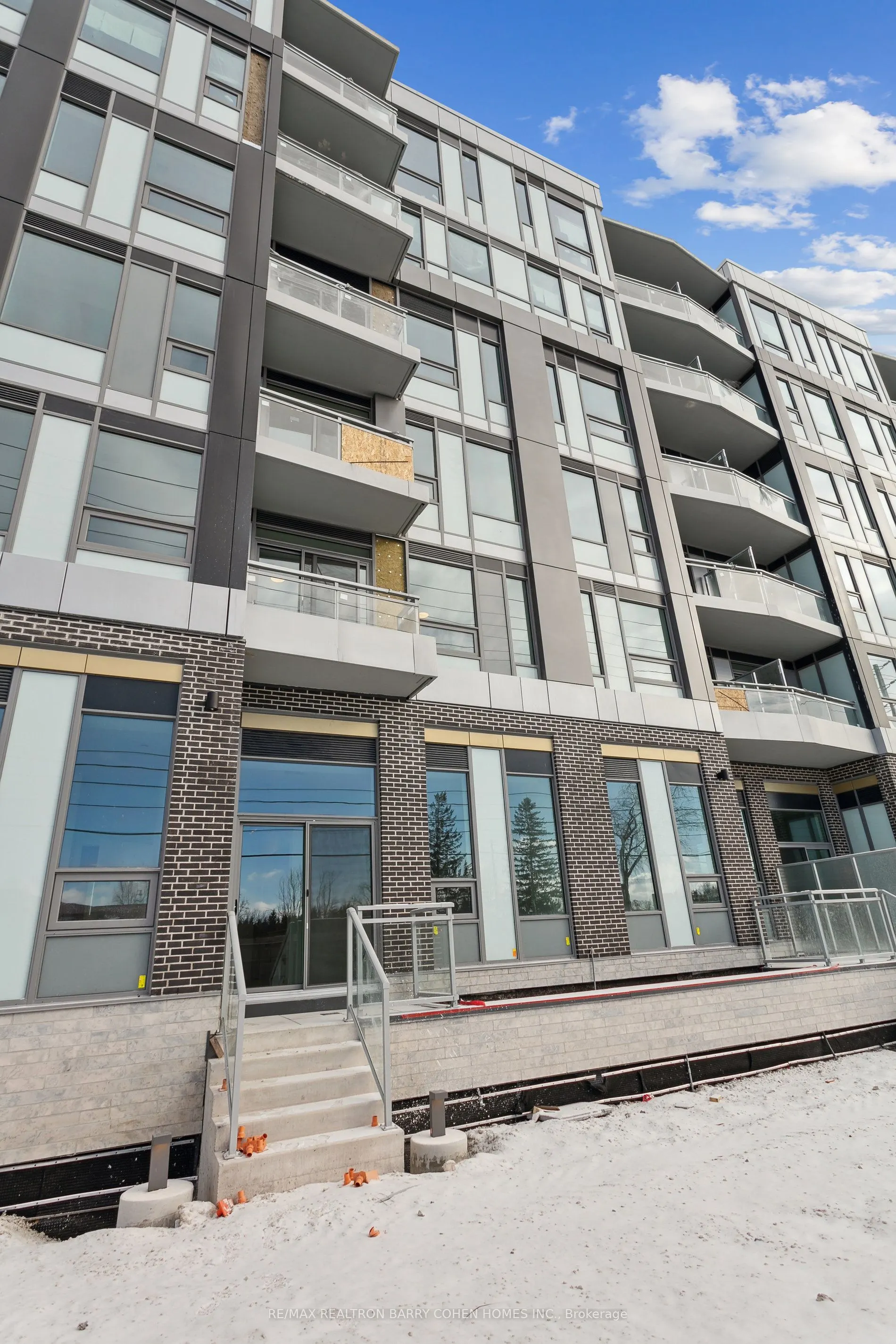 2501 Saw Whet Boulevard, #127