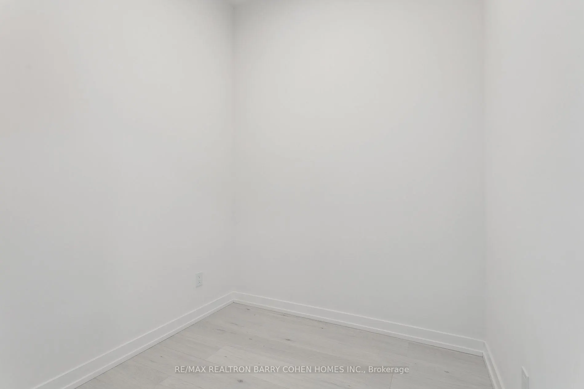 2501 Saw Whet Boulevard, #127