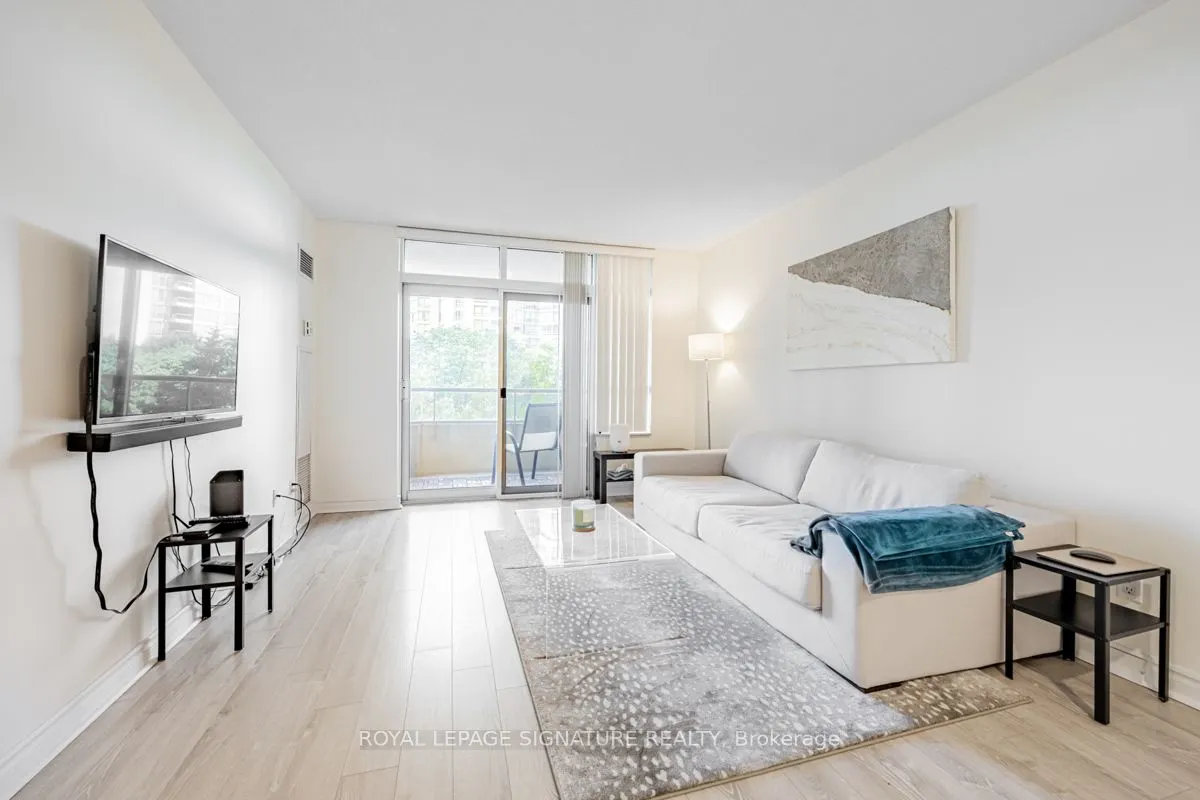 35 Kingsbridge Garden Circle, #413