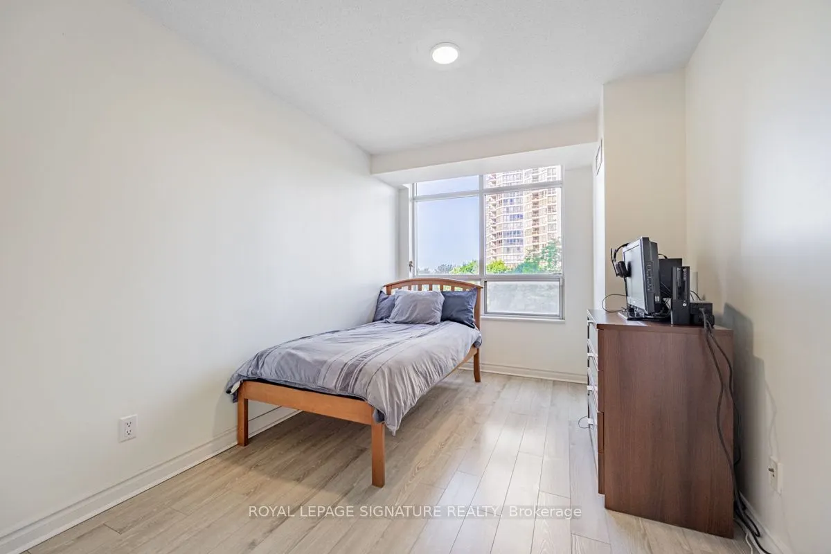 35 Kingsbridge Garden Circle, #413