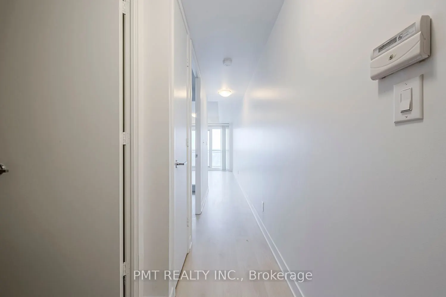 165 Legion Road N, #2722