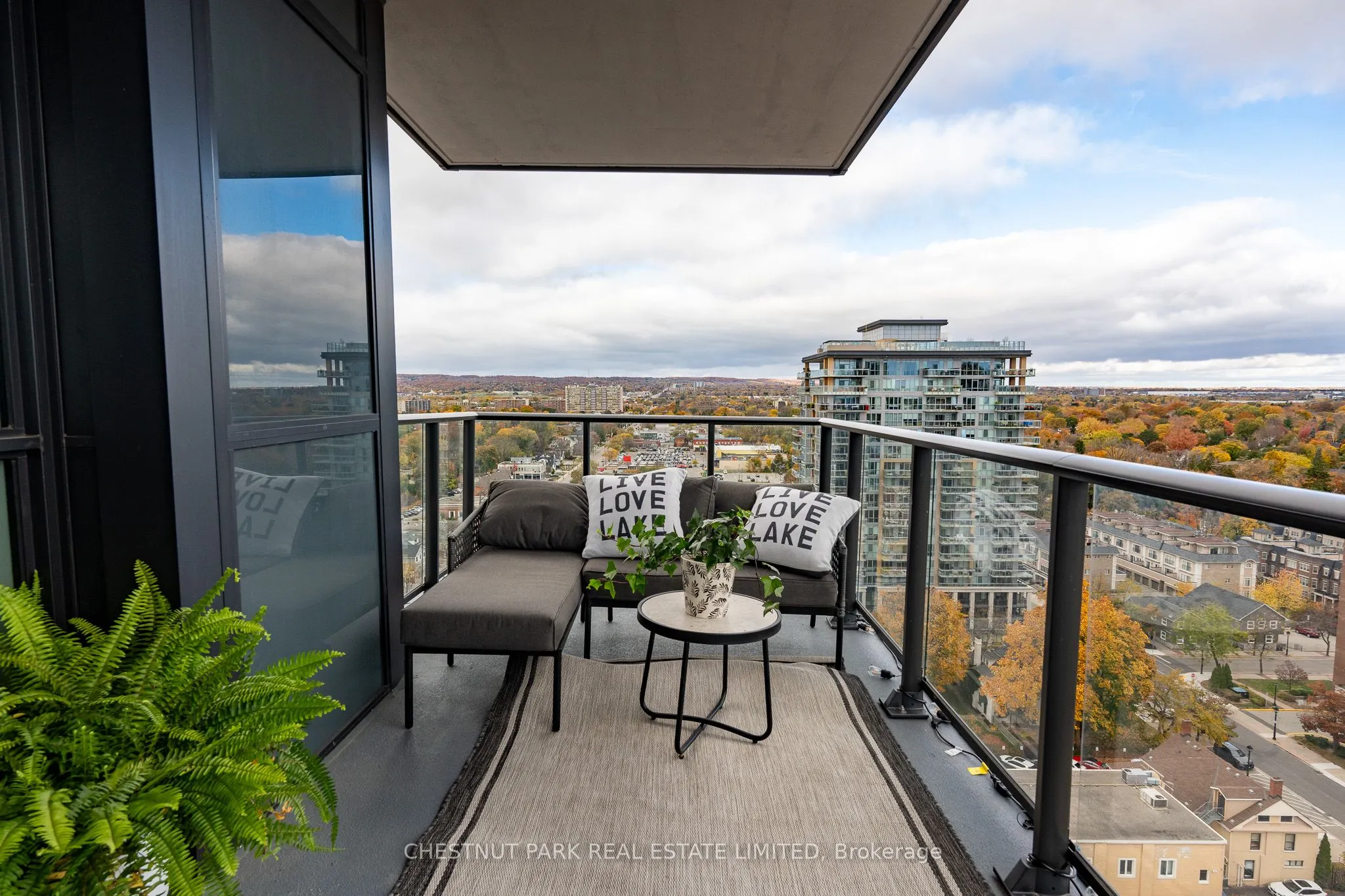 2007 James Street, #1502