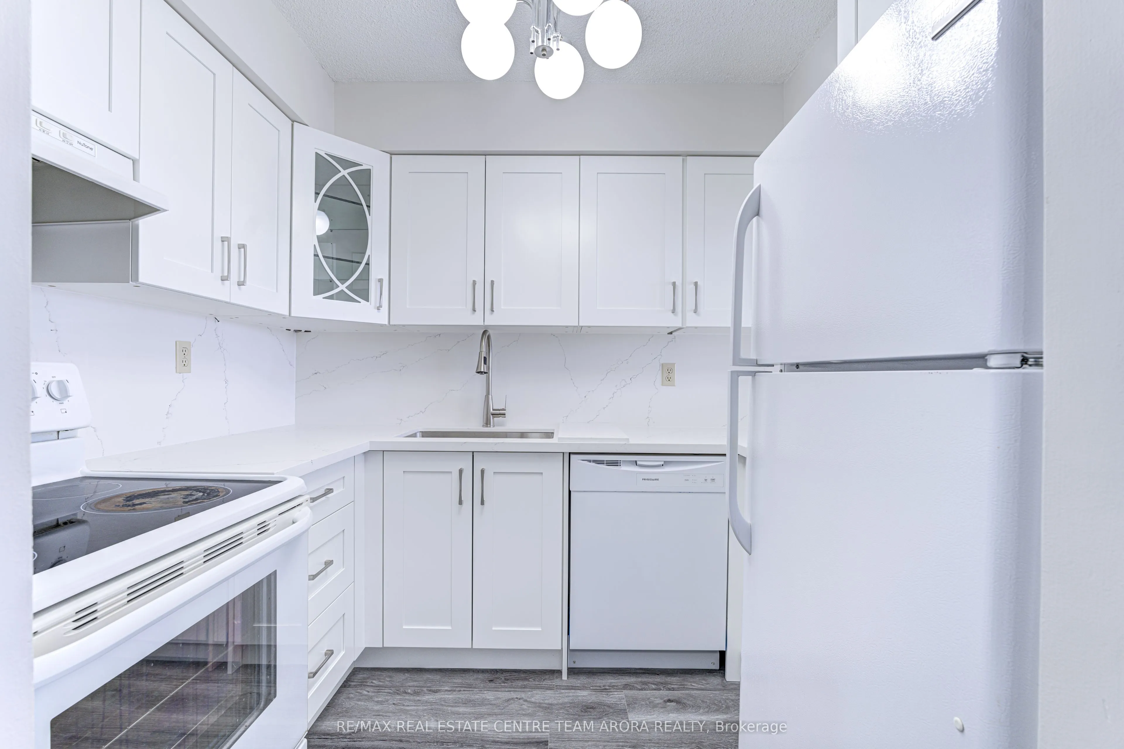 2901 Kipling Avenue, #505