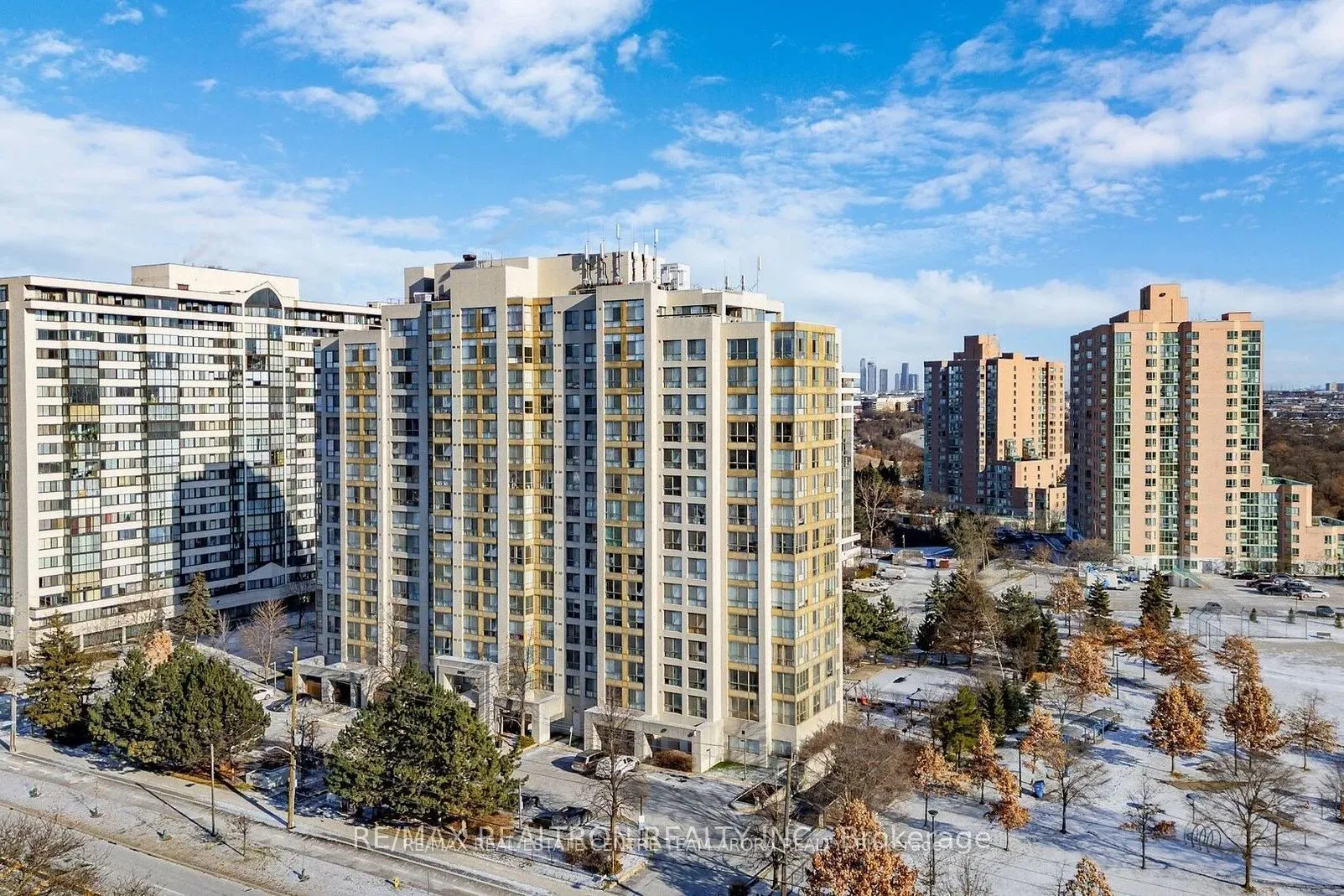 2901 Kipling Avenue, #505