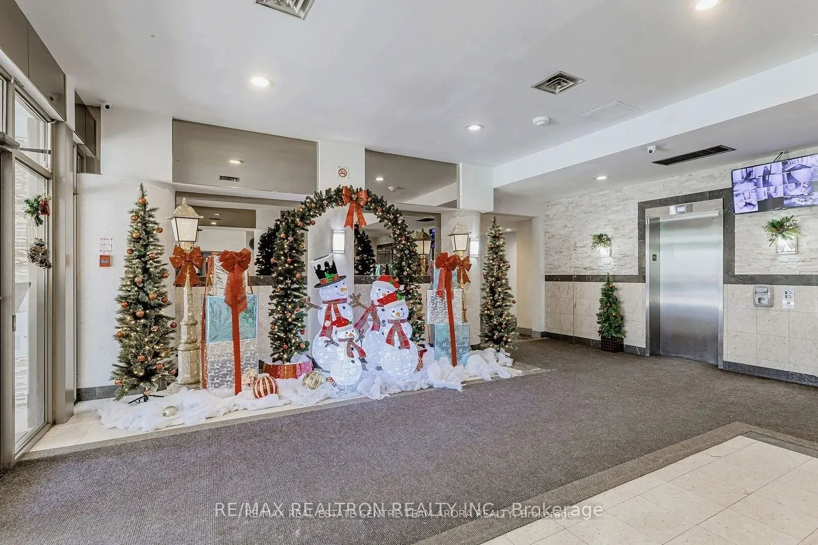 2901 Kipling Avenue, #505