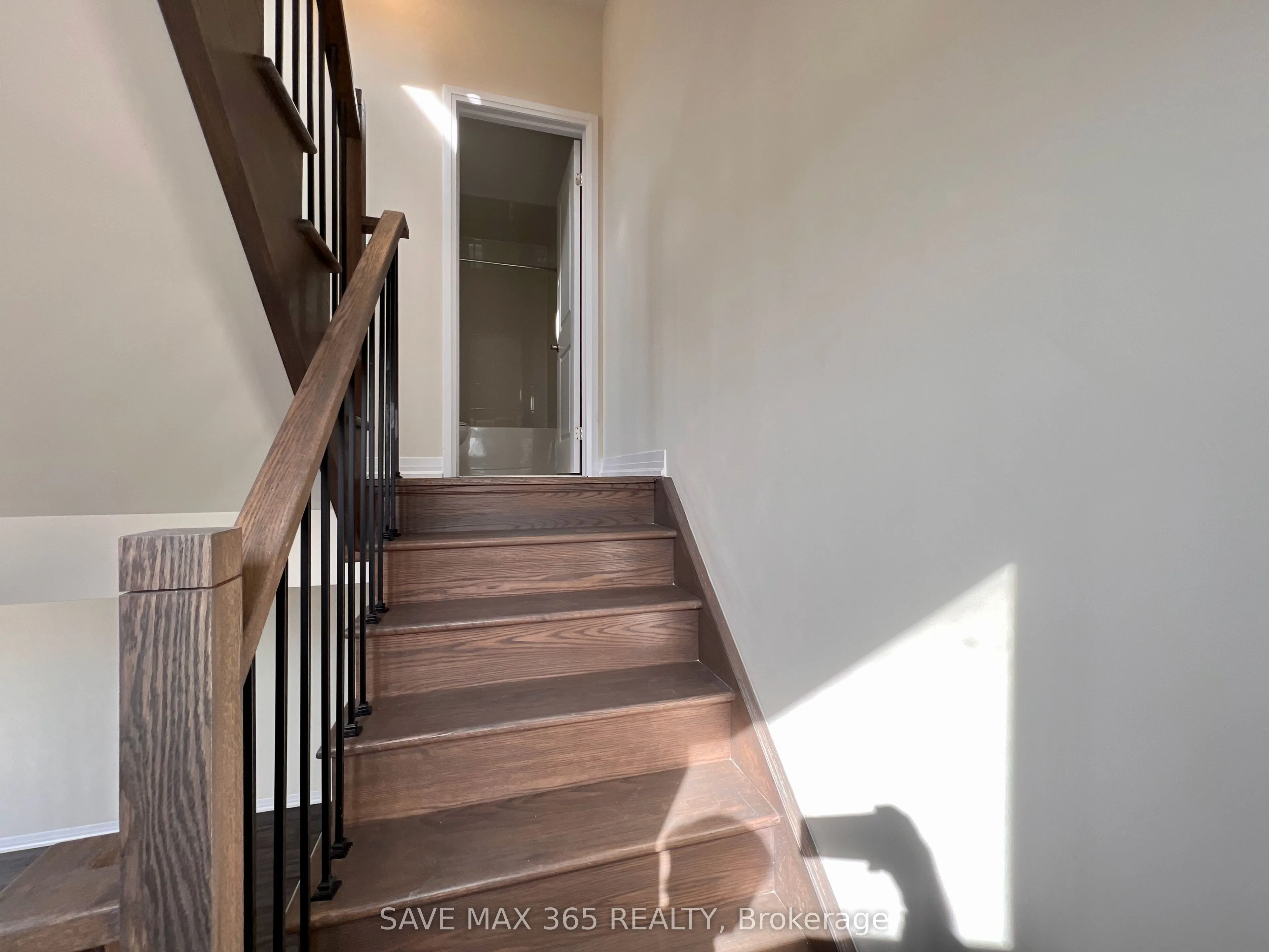 1565 Rose Way, #103