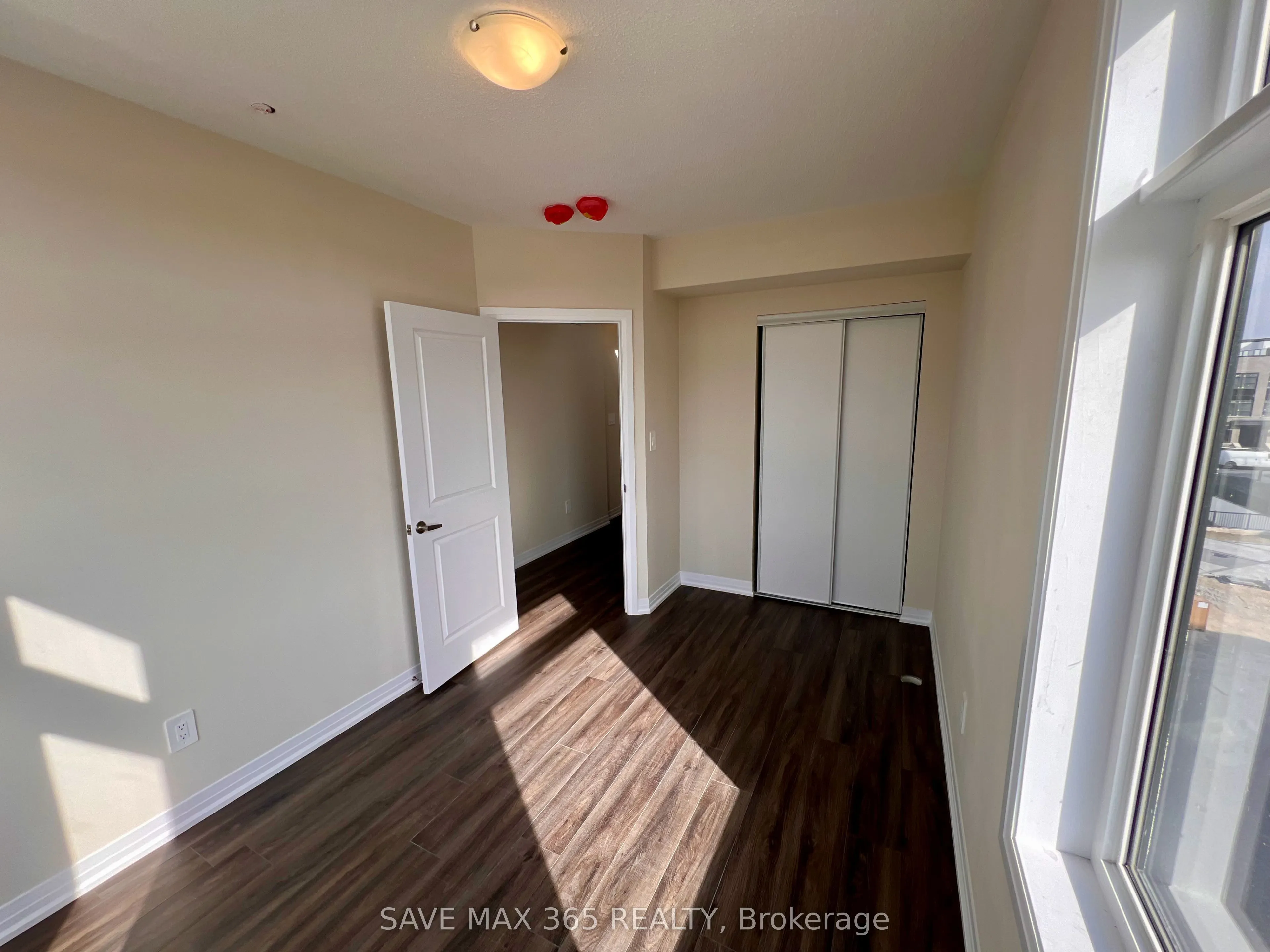 1565 Rose Way, #103