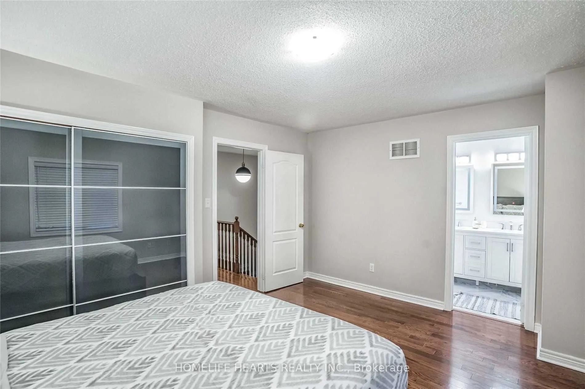 2360 Britannia Road, #1