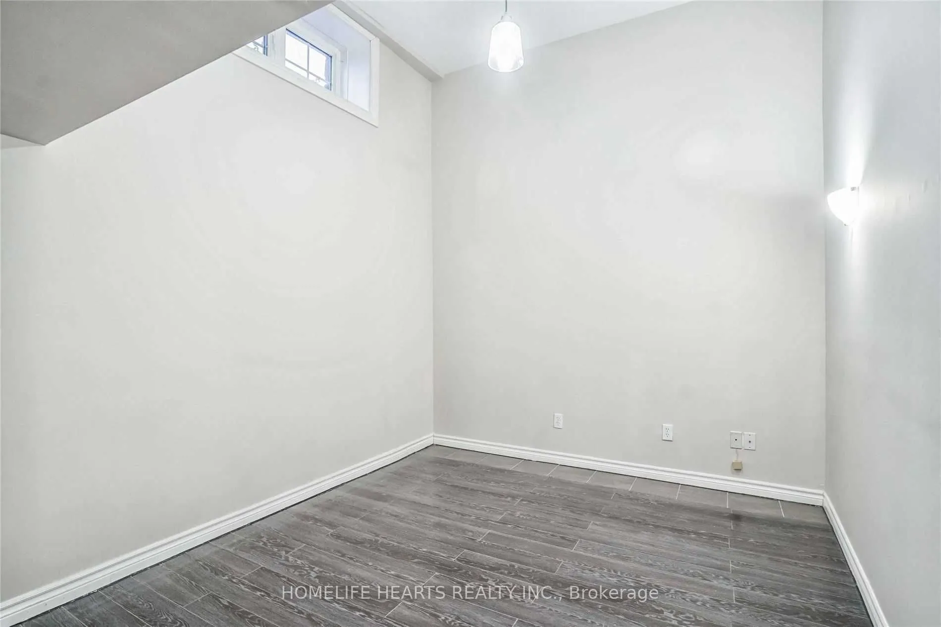 2360 Britannia Road, #1