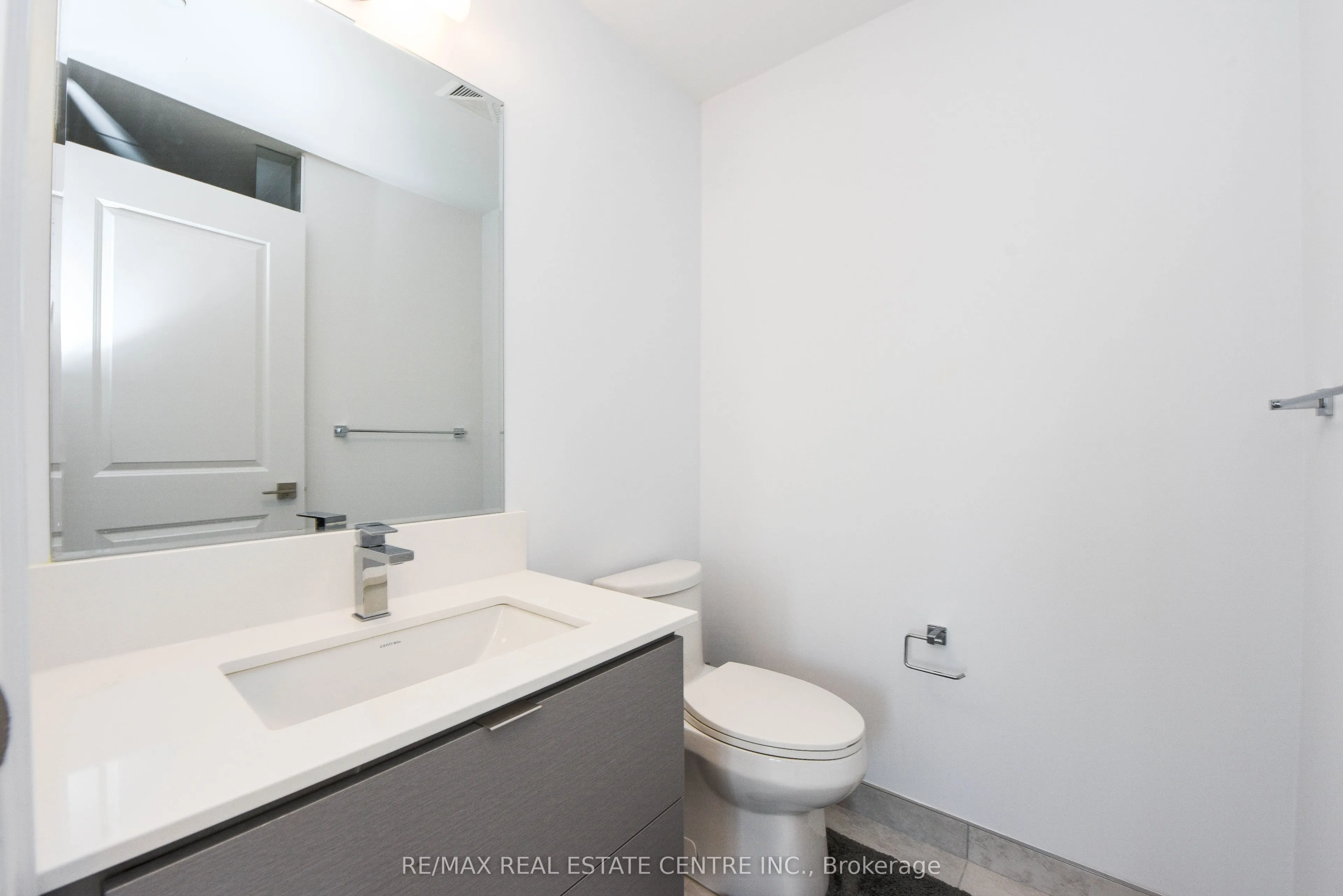 36 Elm Drive W, #3209