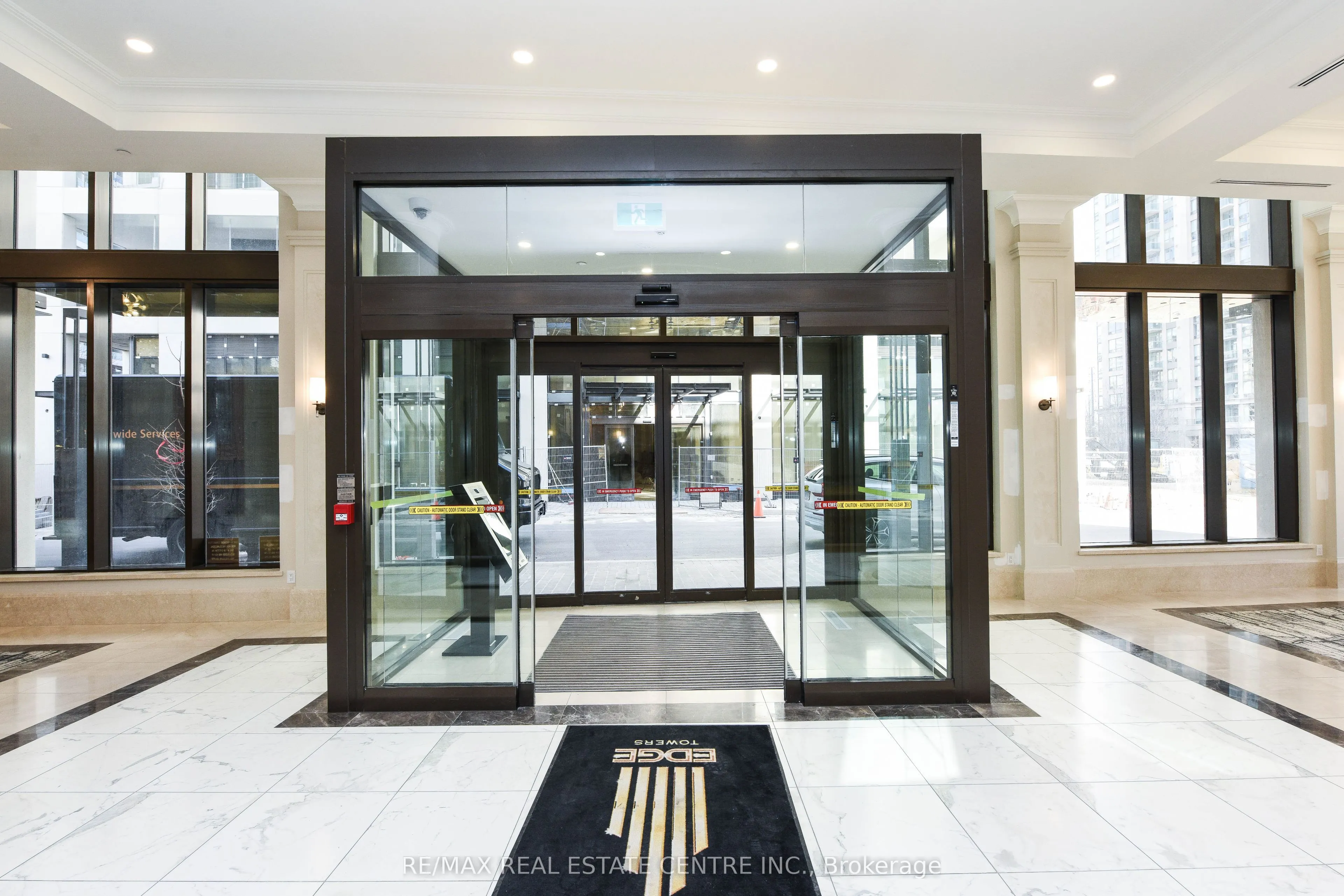 36 Elm Drive W, #3209