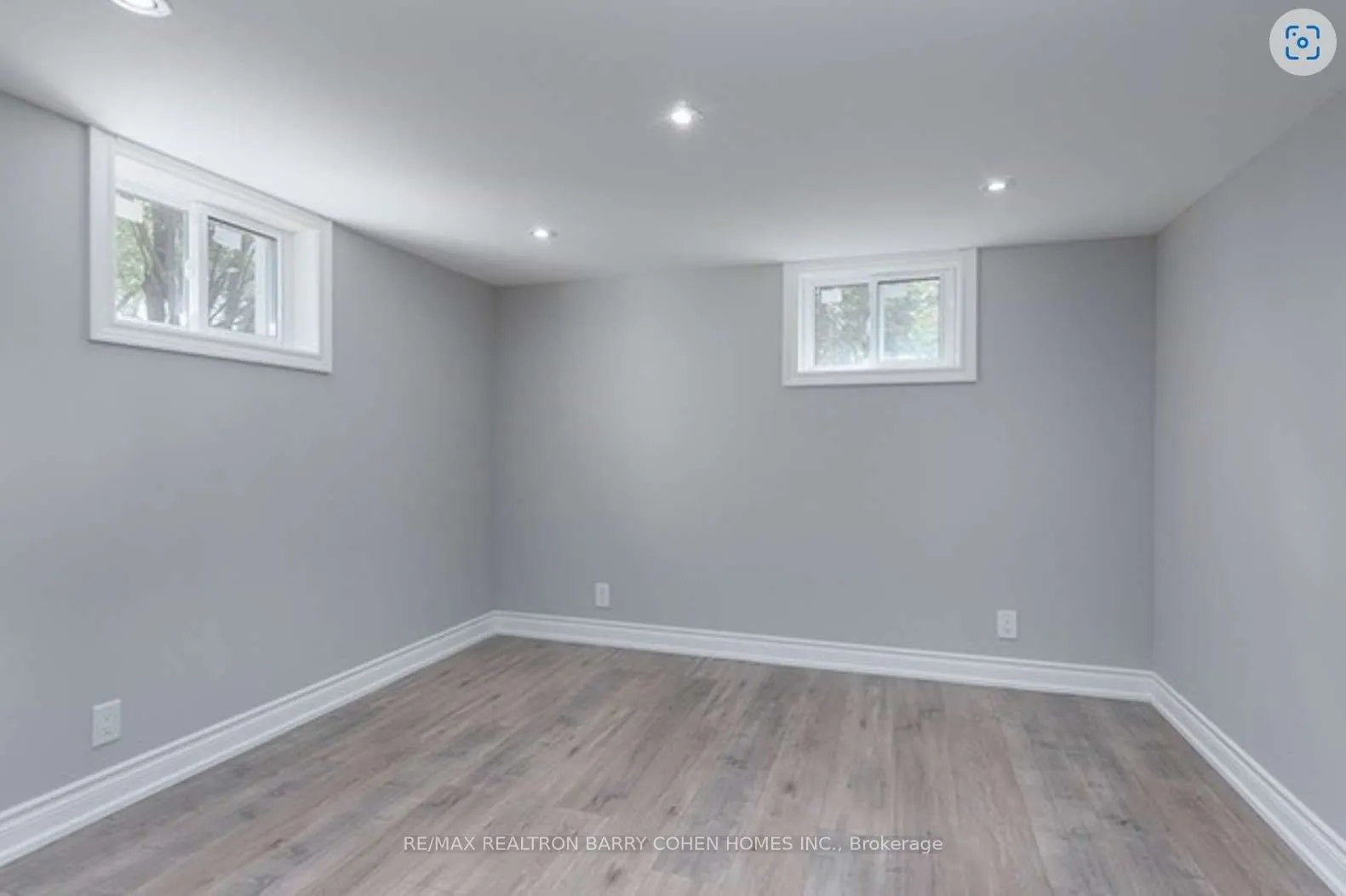 15 Delroy Drive