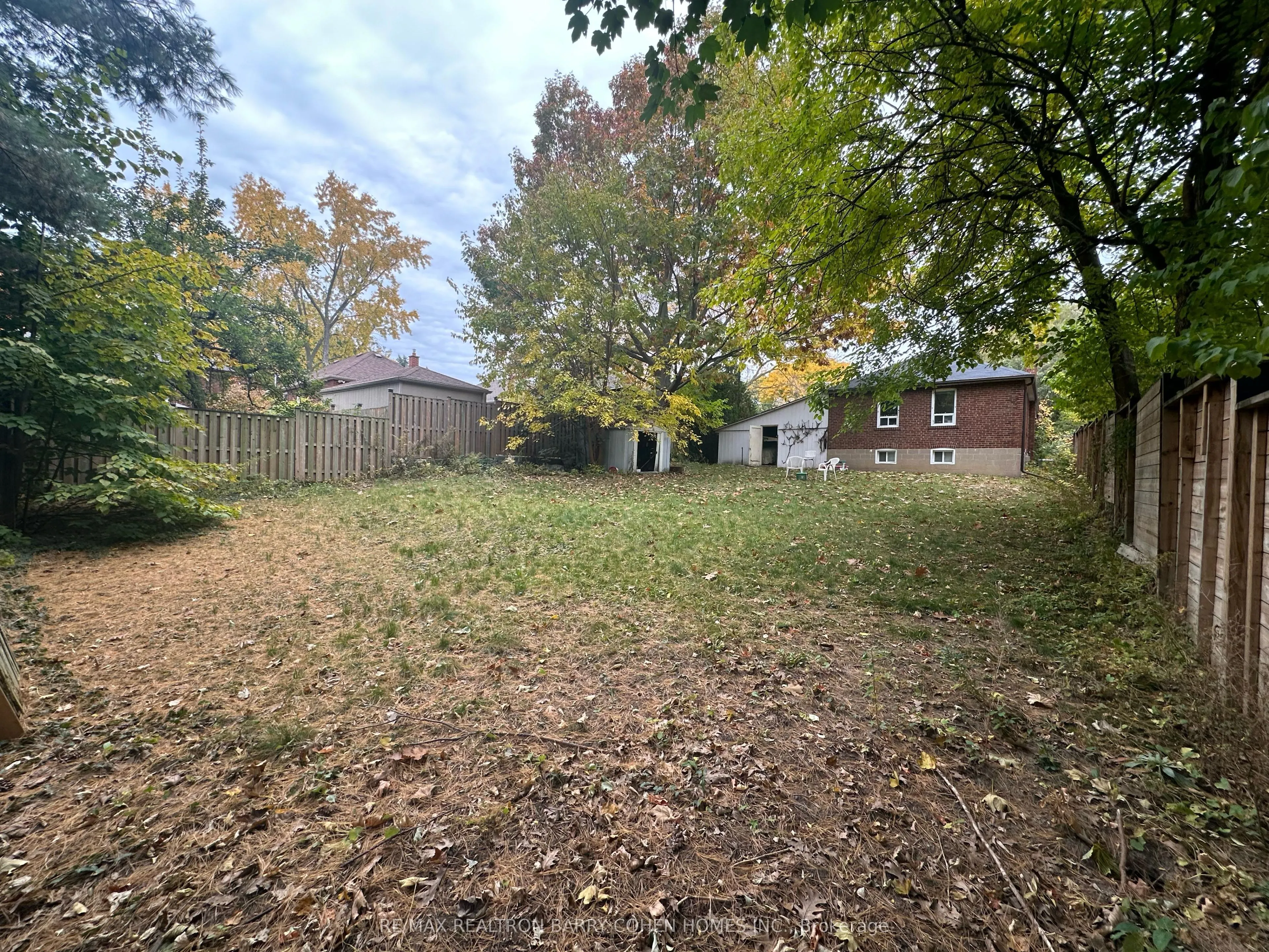 15 Delroy Drive