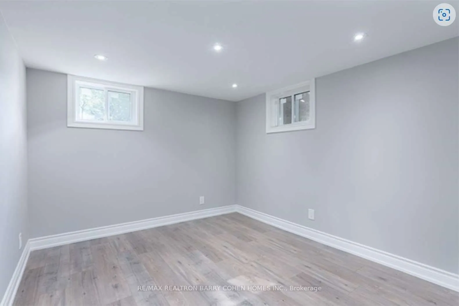 15 Delroy Drive