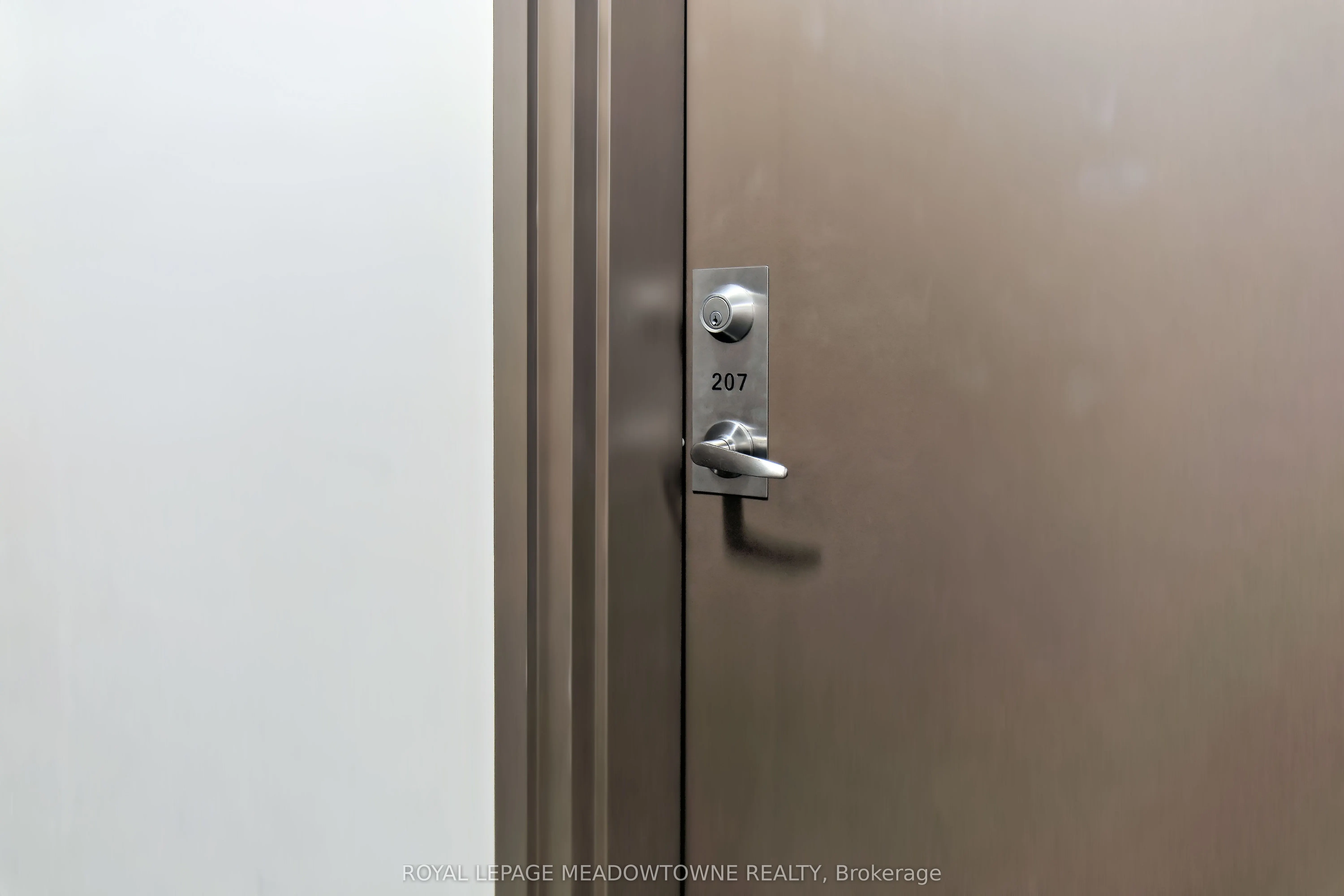 215 Broadway Street, #207