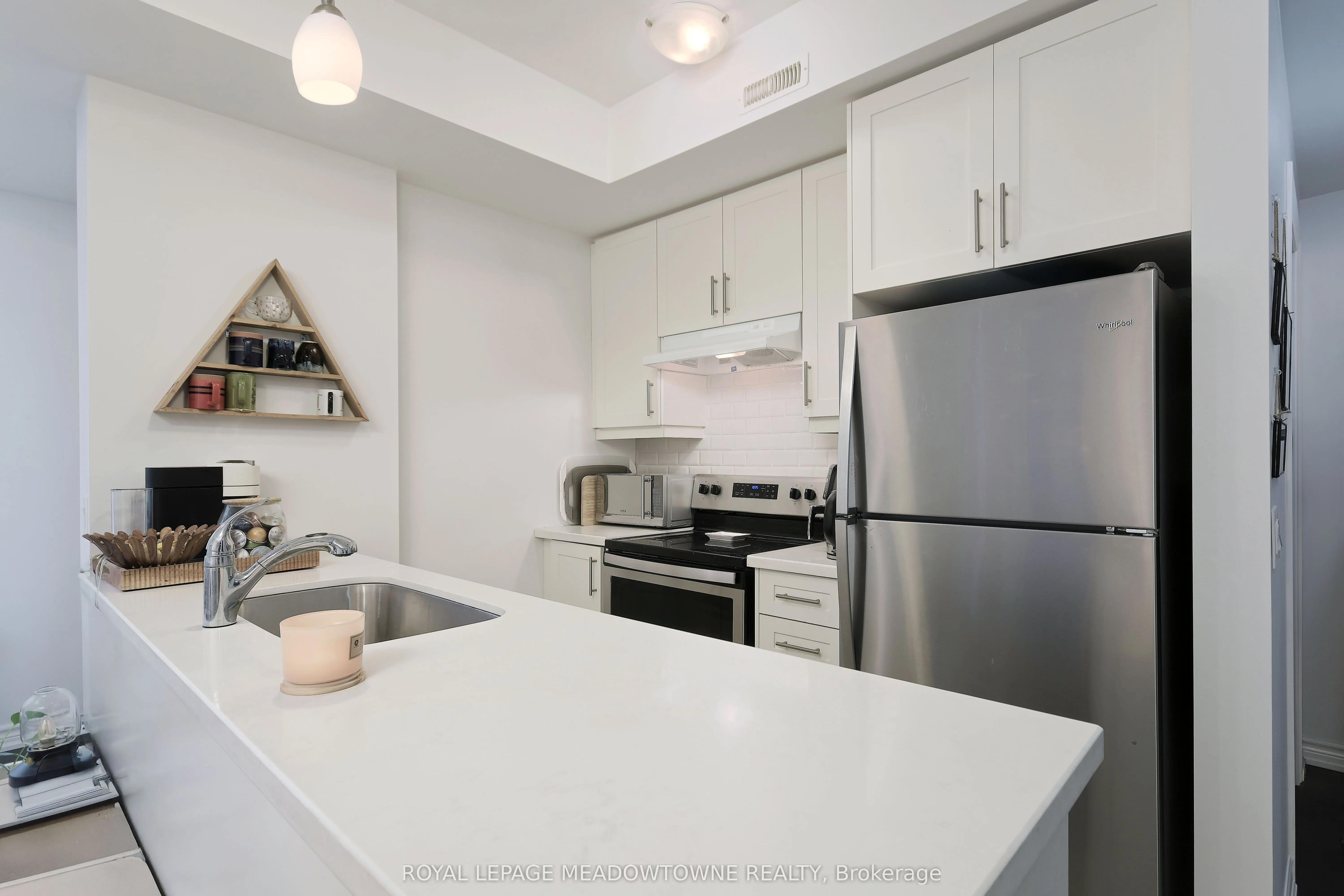 215 Broadway Street, #207