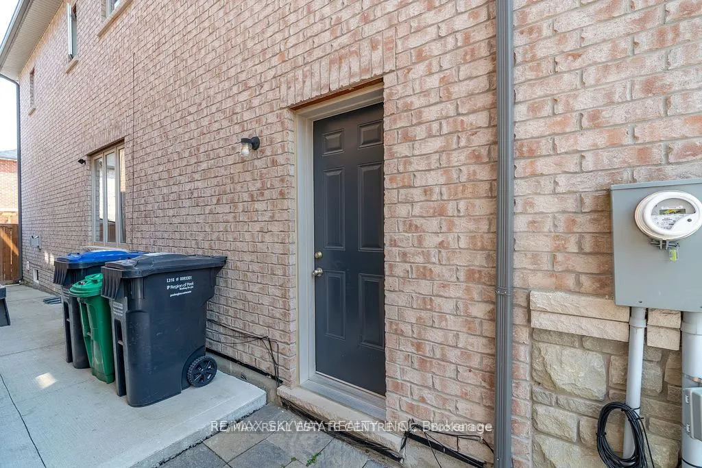 25 Hammerhead Road