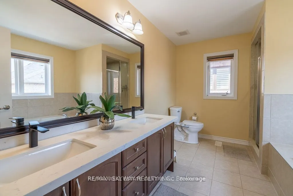 25 Hammerhead Road